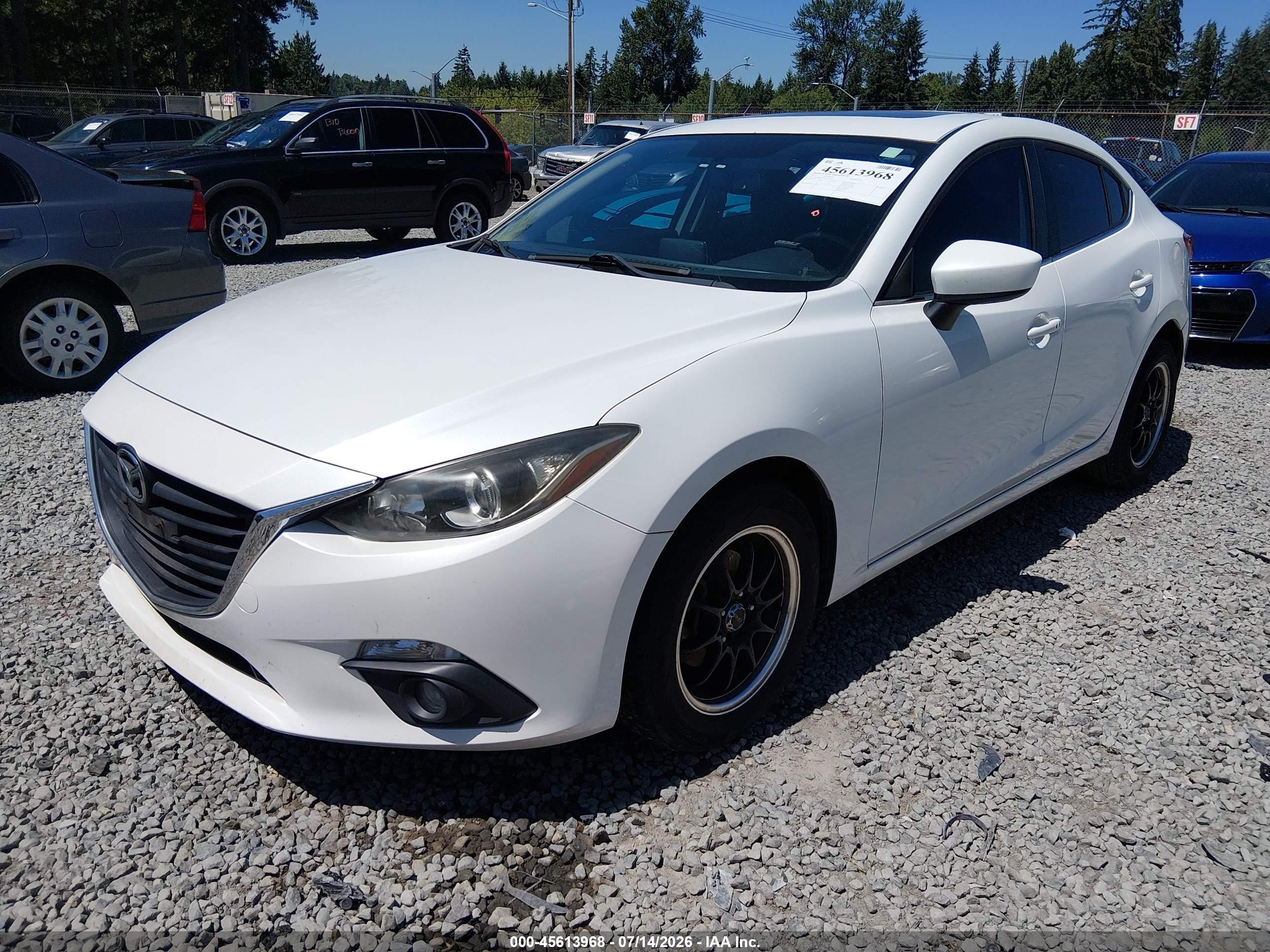 2015 Mazda Mazda3 I Touring White vin: JM1BM1V71F1233350