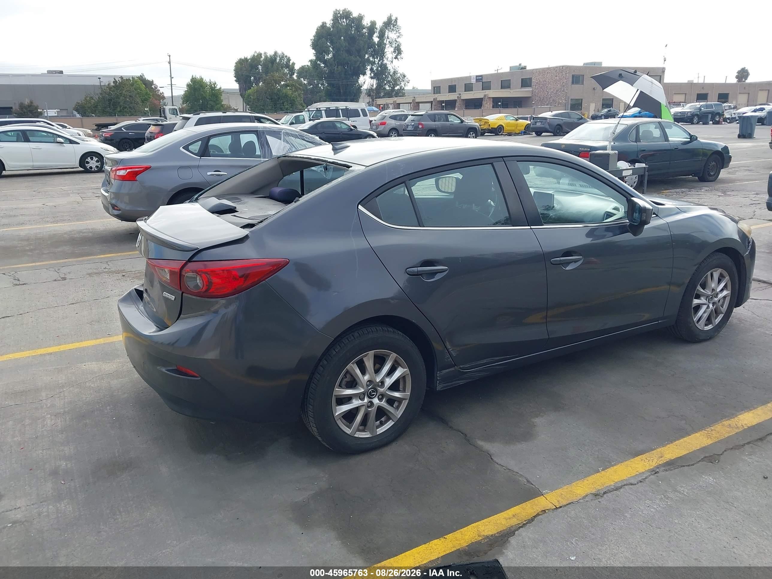 2015 Mazda Mazda3 I Touring Серый vin: JM1BM1V71F1258443