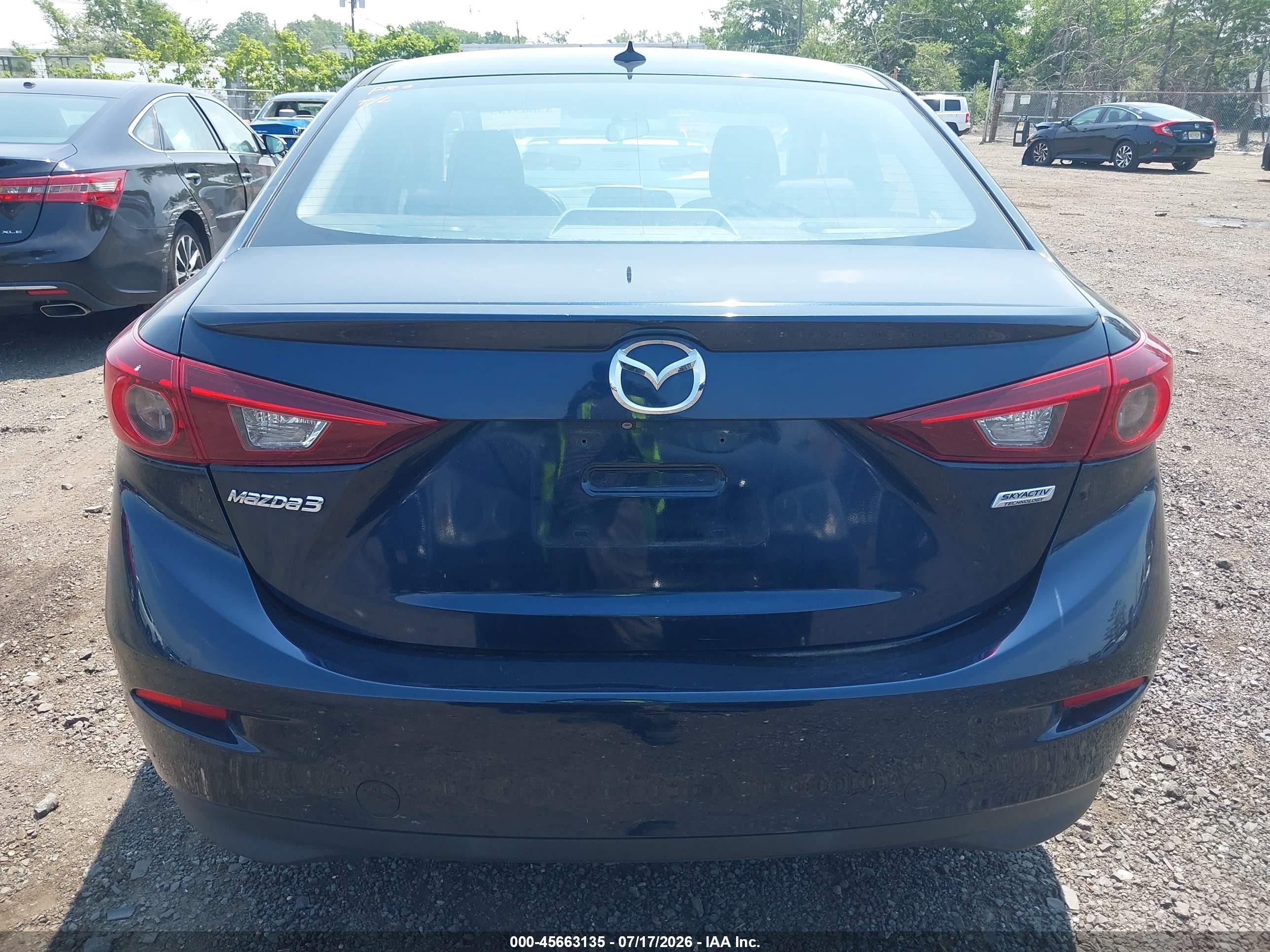 2015 Mazda Mazda3 I Touring Blue vin: JM1BM1V71F1265604