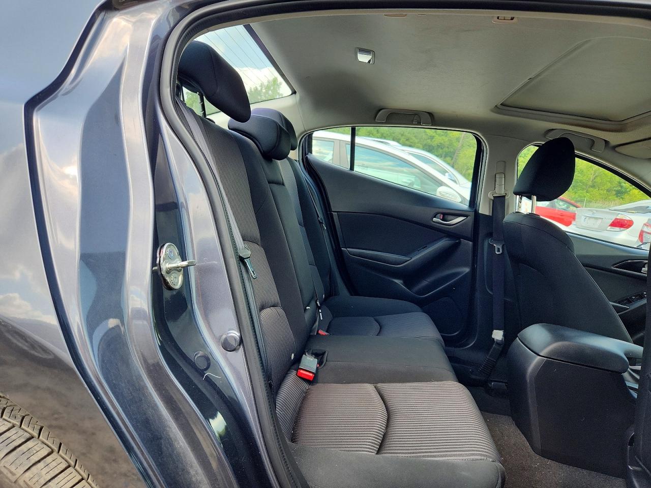 2015 Mazda 3 Touring Gray vin: JM1BM1V71F1271435