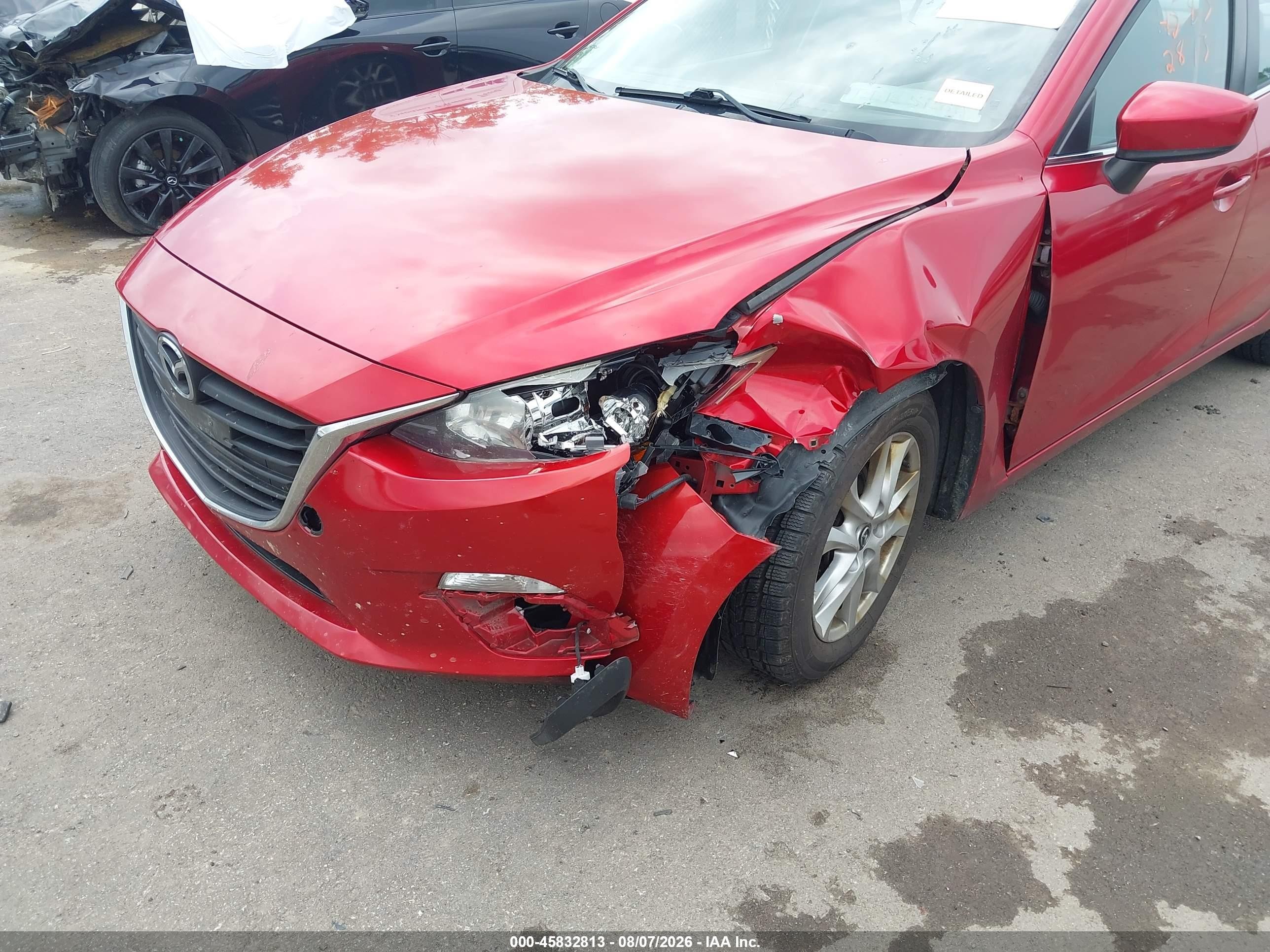 2014 Mazda Mazda3 I Touring Red vin: JM1BM1V72E1141579