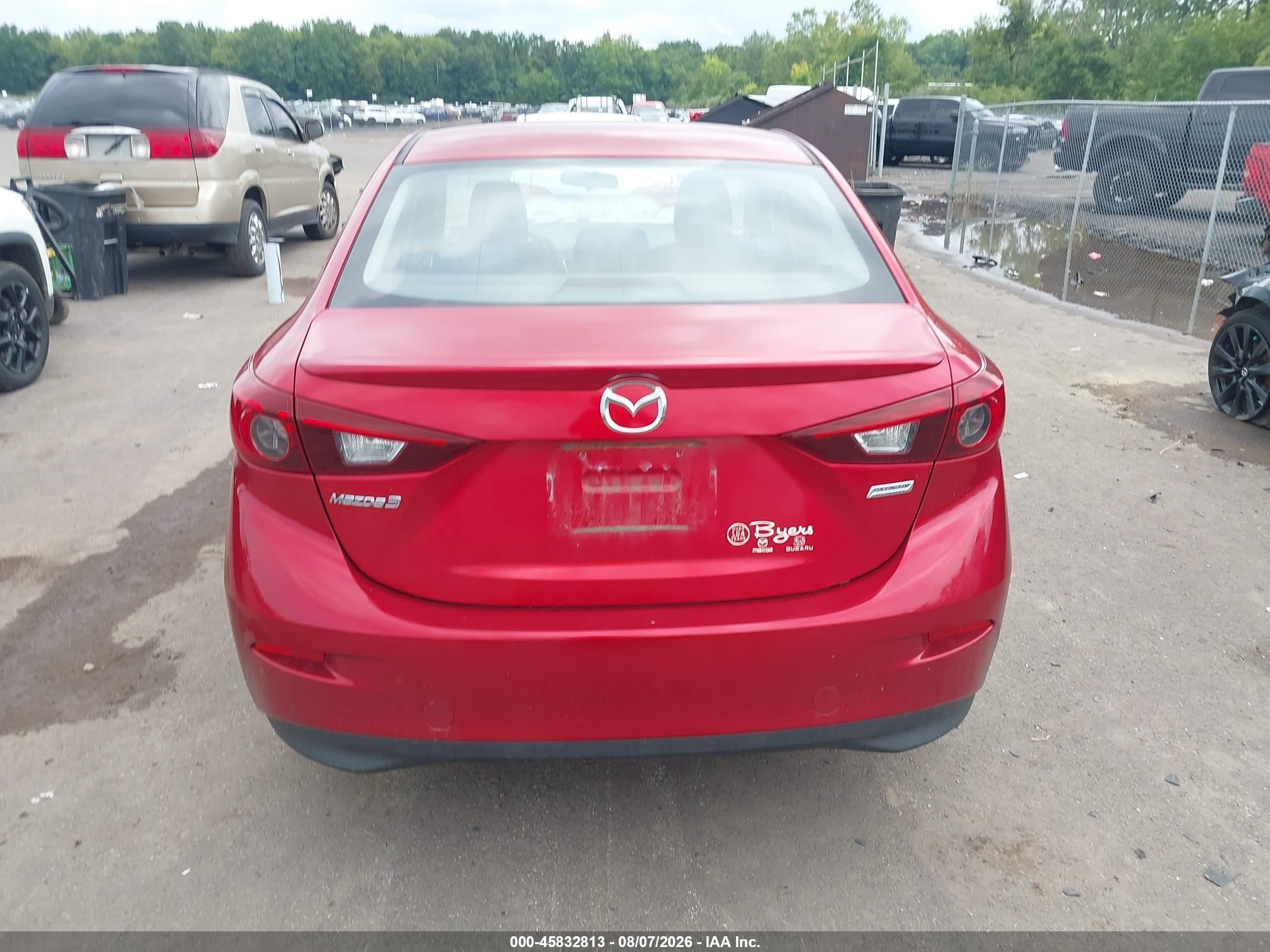 2014 Mazda Mazda3 I Touring Red vin: JM1BM1V72E1141579