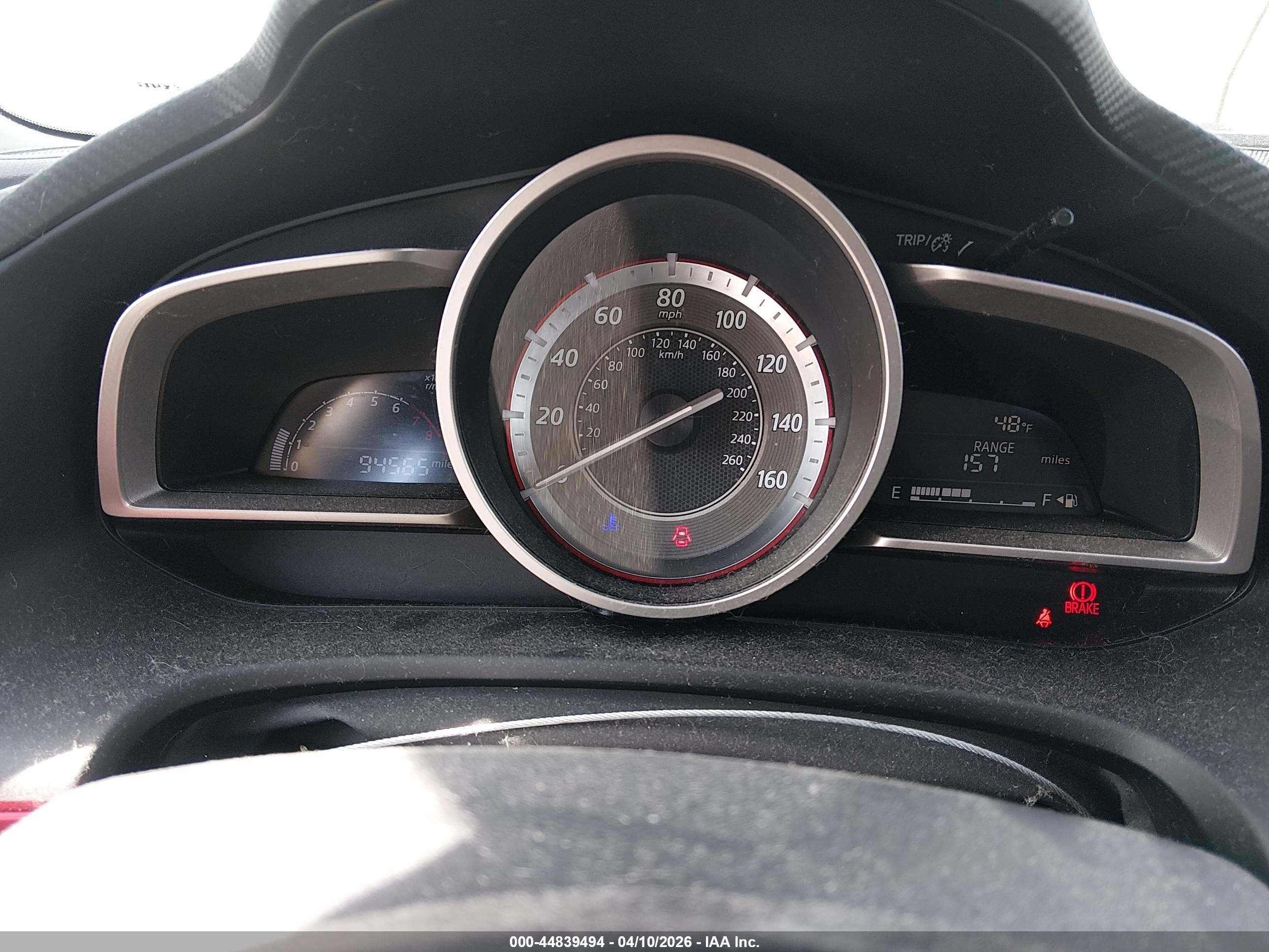 2014 Mazda Mazda3 I Touring Silver vin: JM1BM1V73E1111149