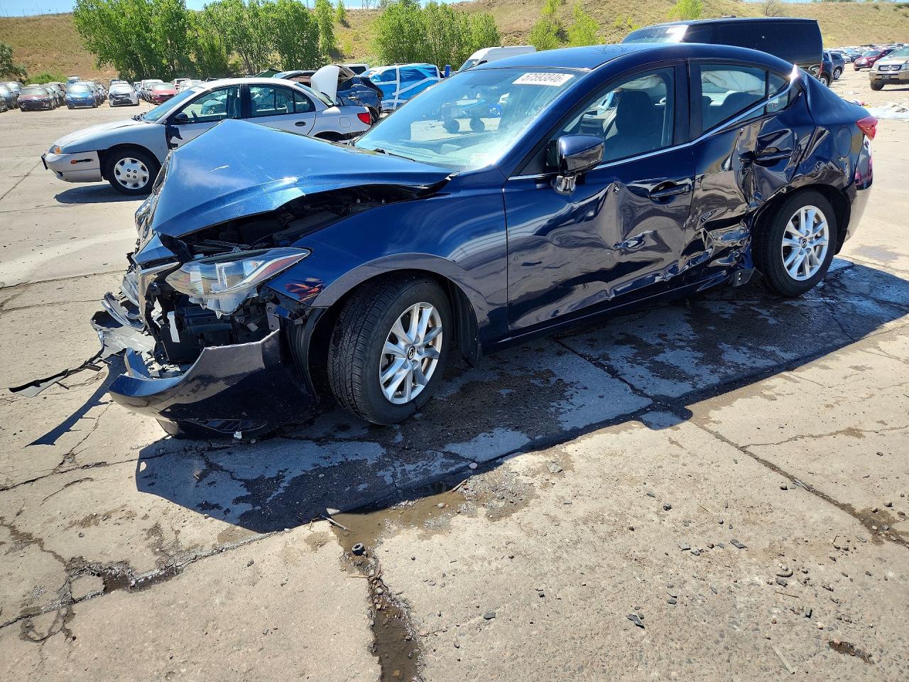 2014 Mazda 3 Touring Blue vin: JM1BM1V73E1125987