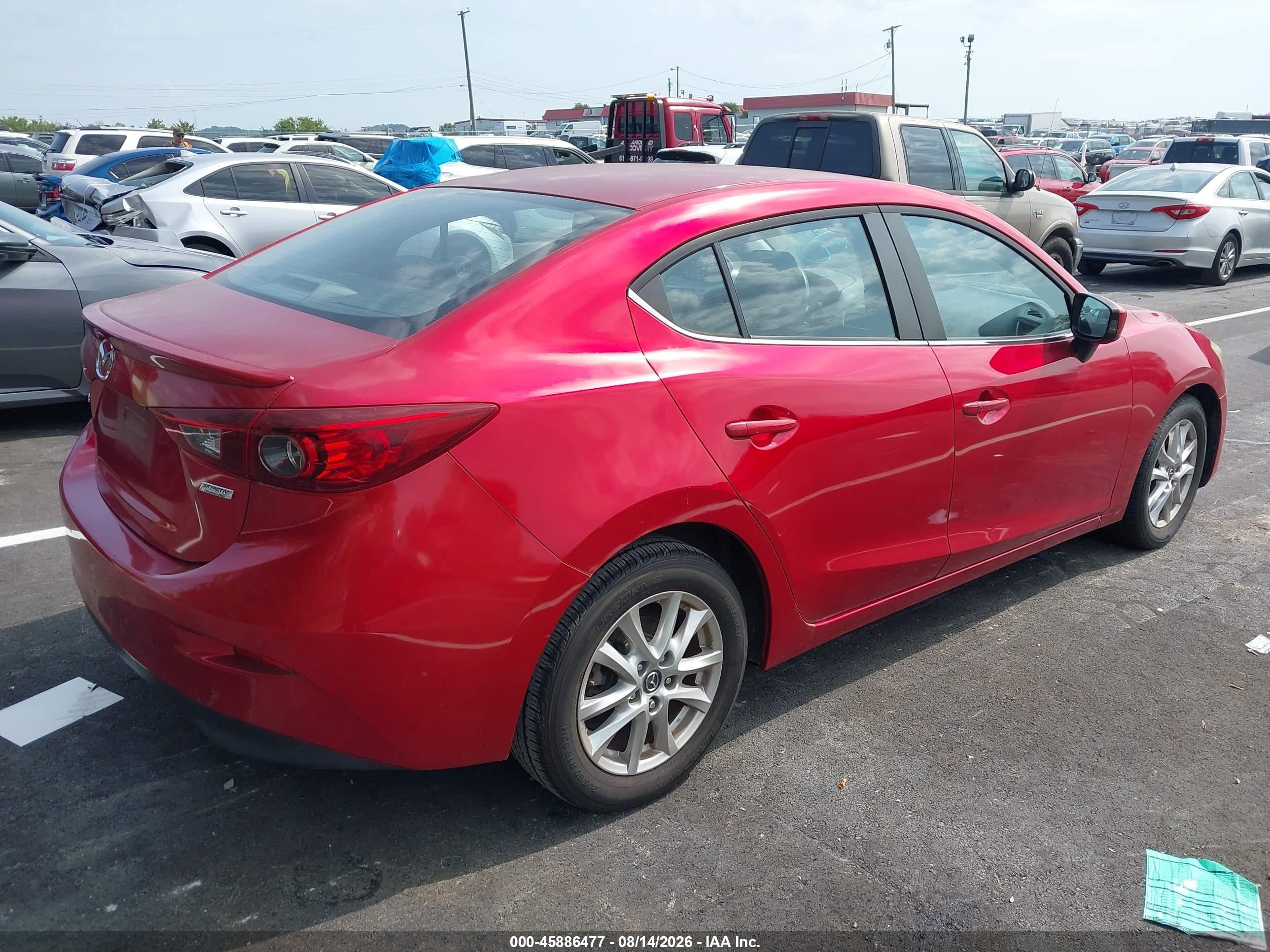 2014 Mazda Mazda3 I Touring Красный vin: JM1BM1V74E1111371