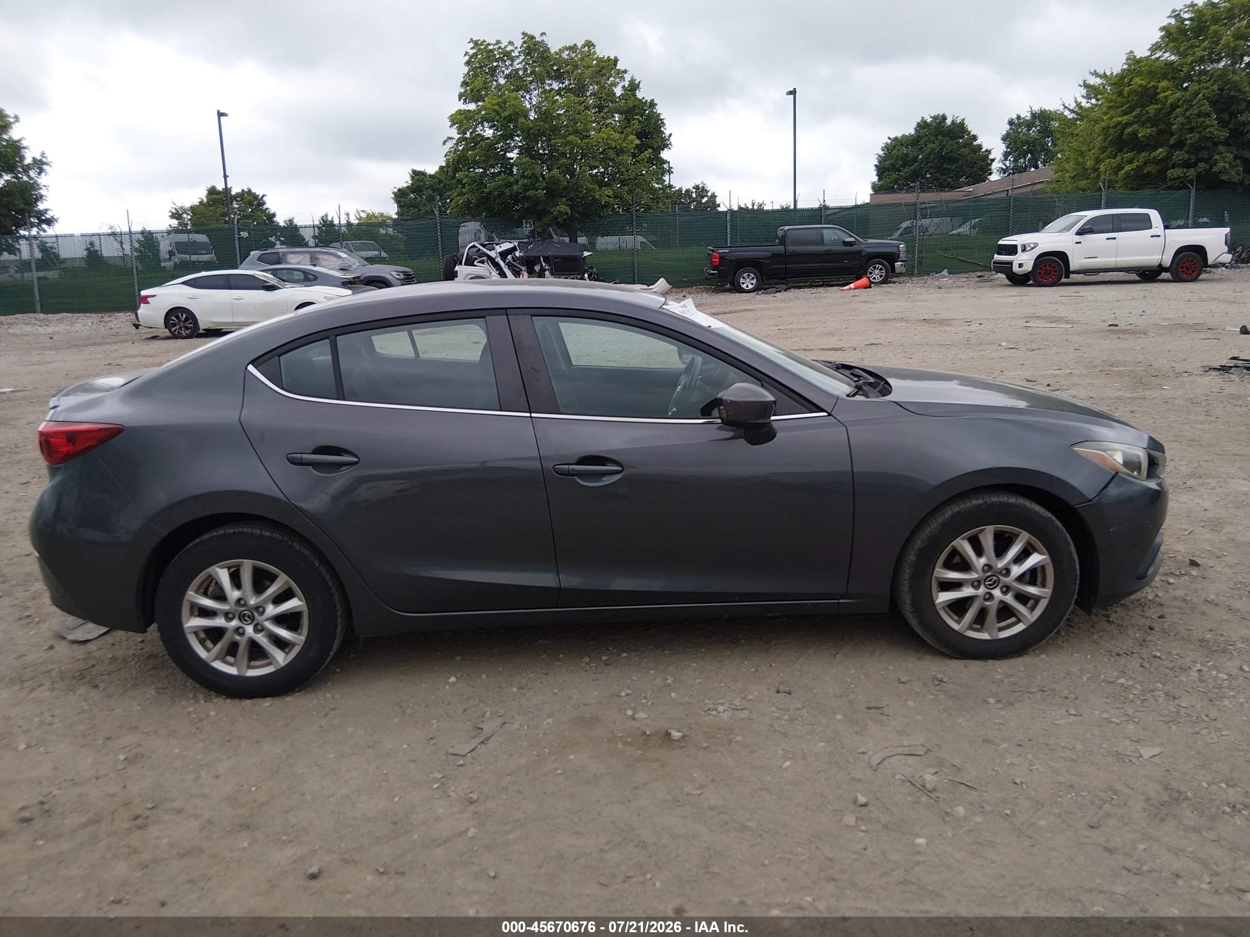 2014 Mazda Mazda3 I Touring Gray vin: JM1BM1V74E1149263