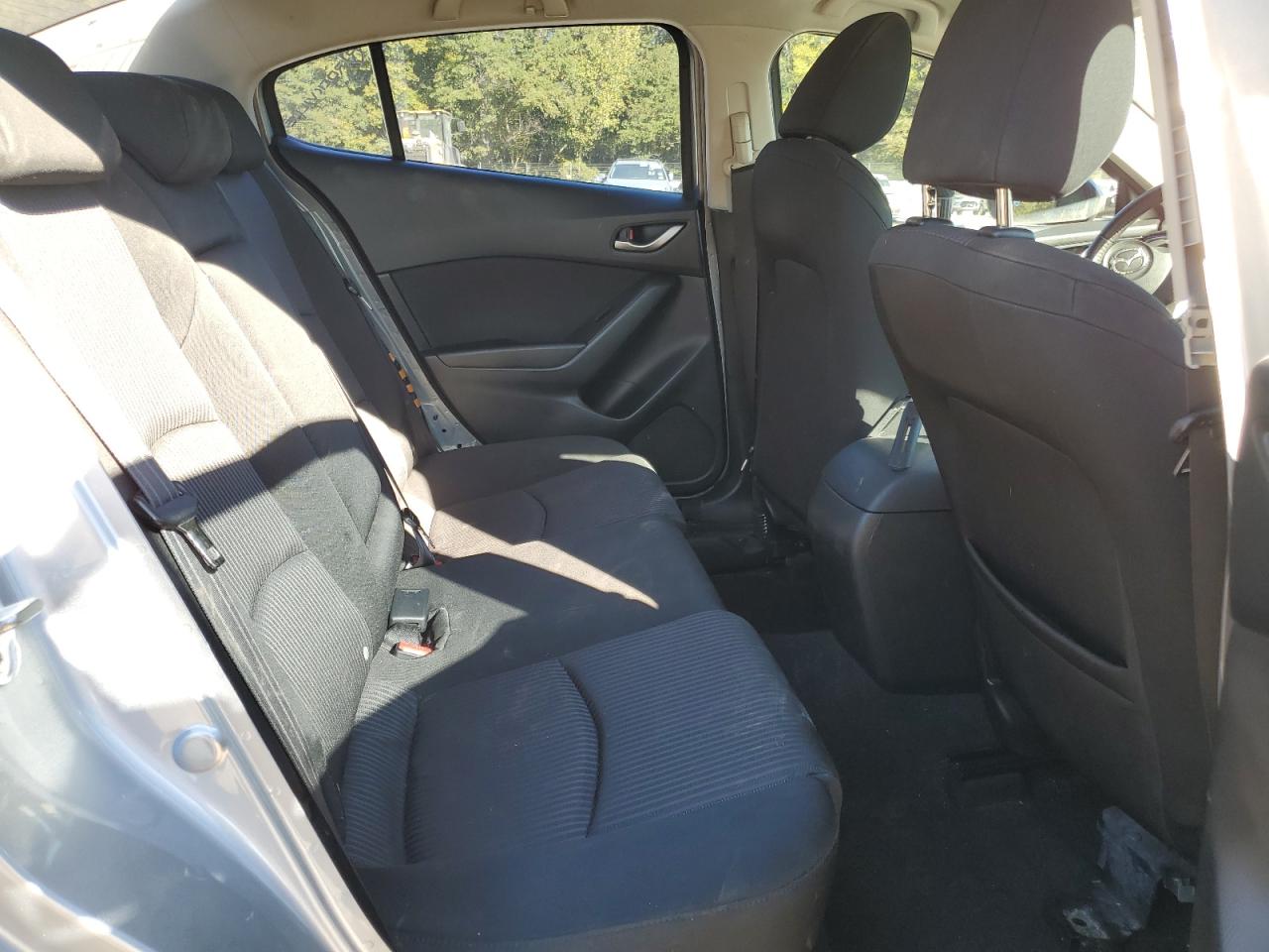 2014 Mazda 3 Touring Silver vin: JM1BM1V74E1150879