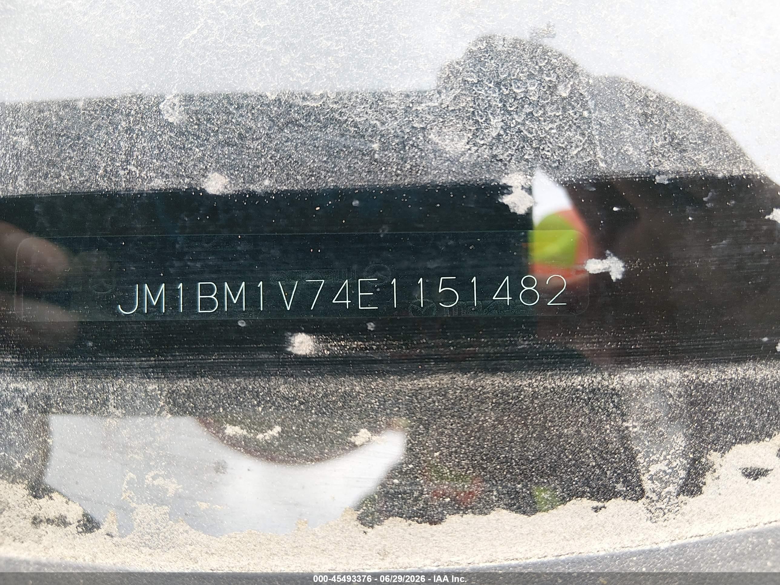 2014 Mazda Mazda3 I Touring Красный vin: JM1BM1V74E1151482