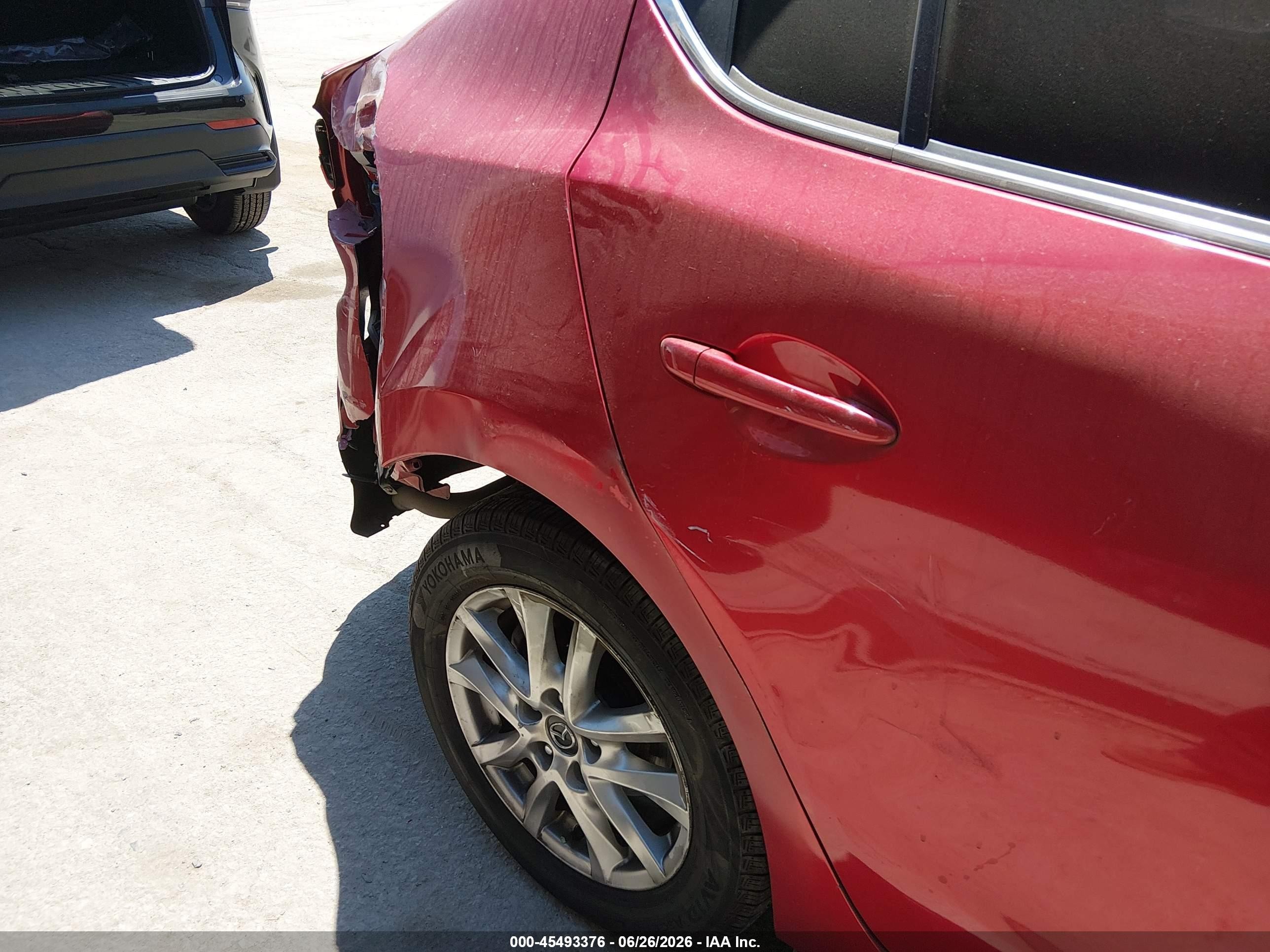 2014 Mazda Mazda3 I Touring Красный vin: JM1BM1V74E1151482