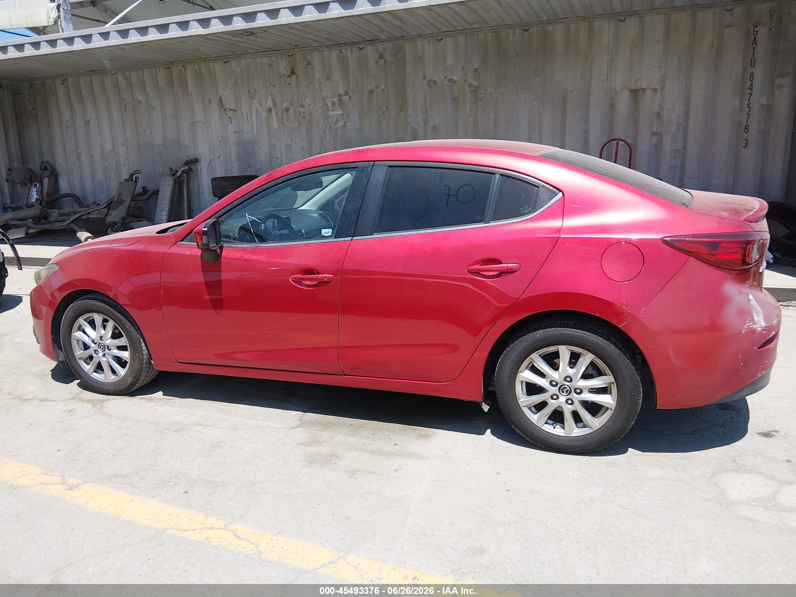 2014 Mazda Mazda3 I Touring Красный vin: JM1BM1V74E1151482