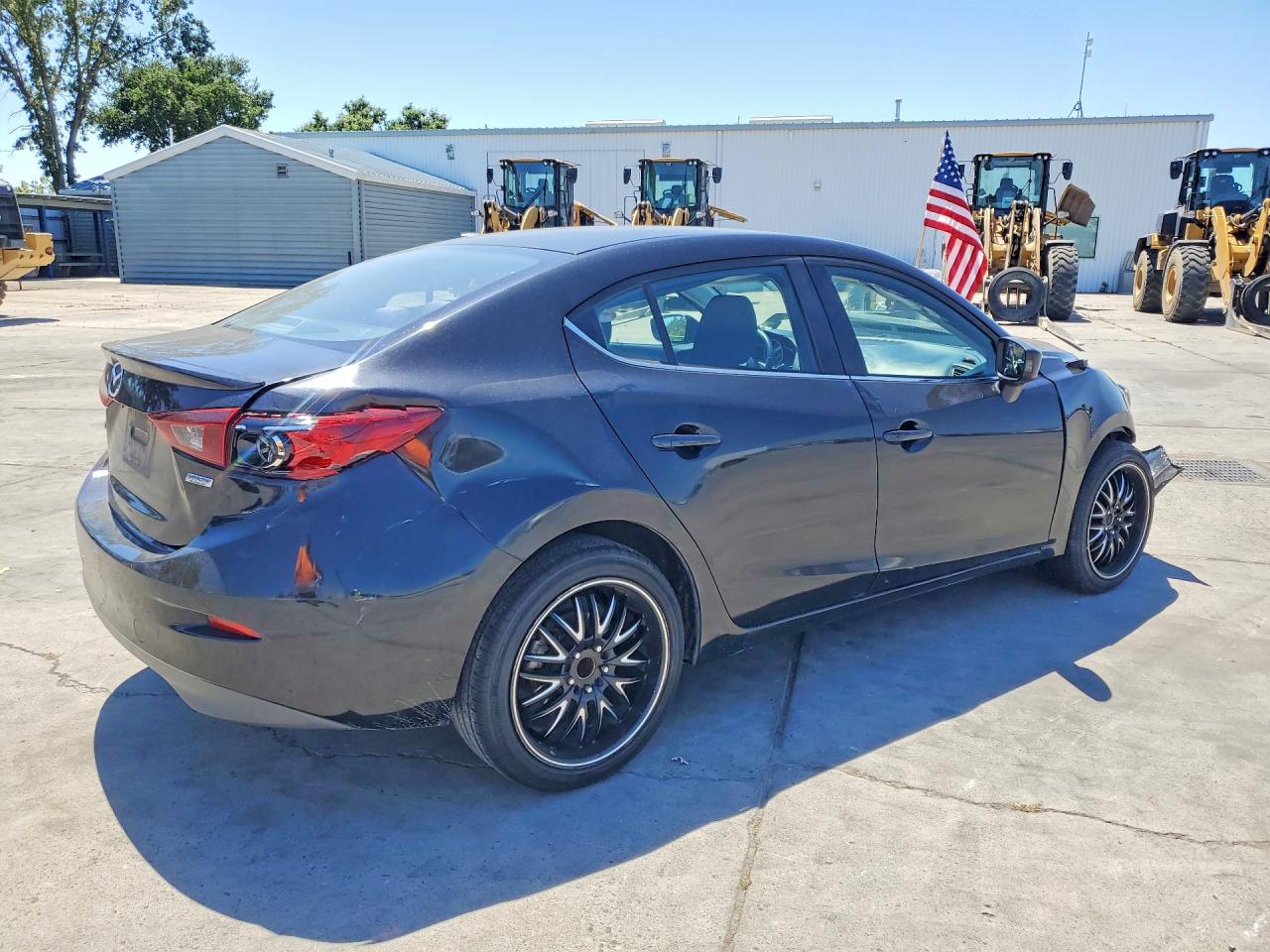 2014 Mazda 3 Touring Черный vin: JM1BM1V74E1181310