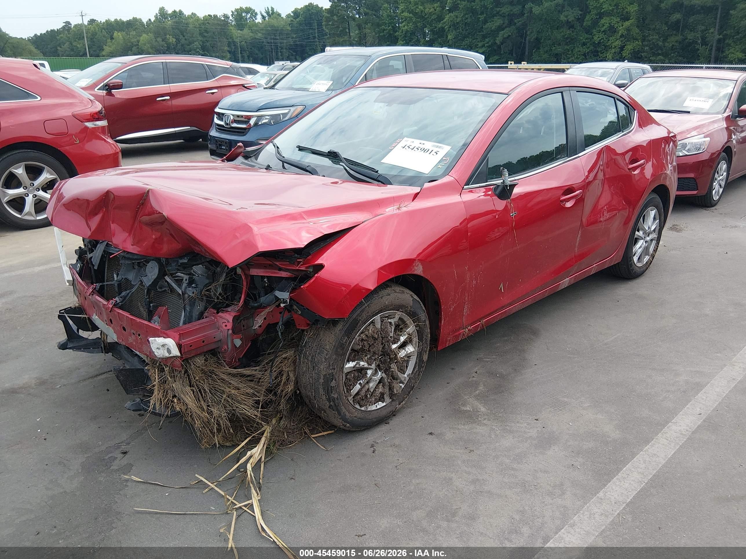 2015 Mazda Mazda3 I Touring Red vin: JM1BM1V74F1247727