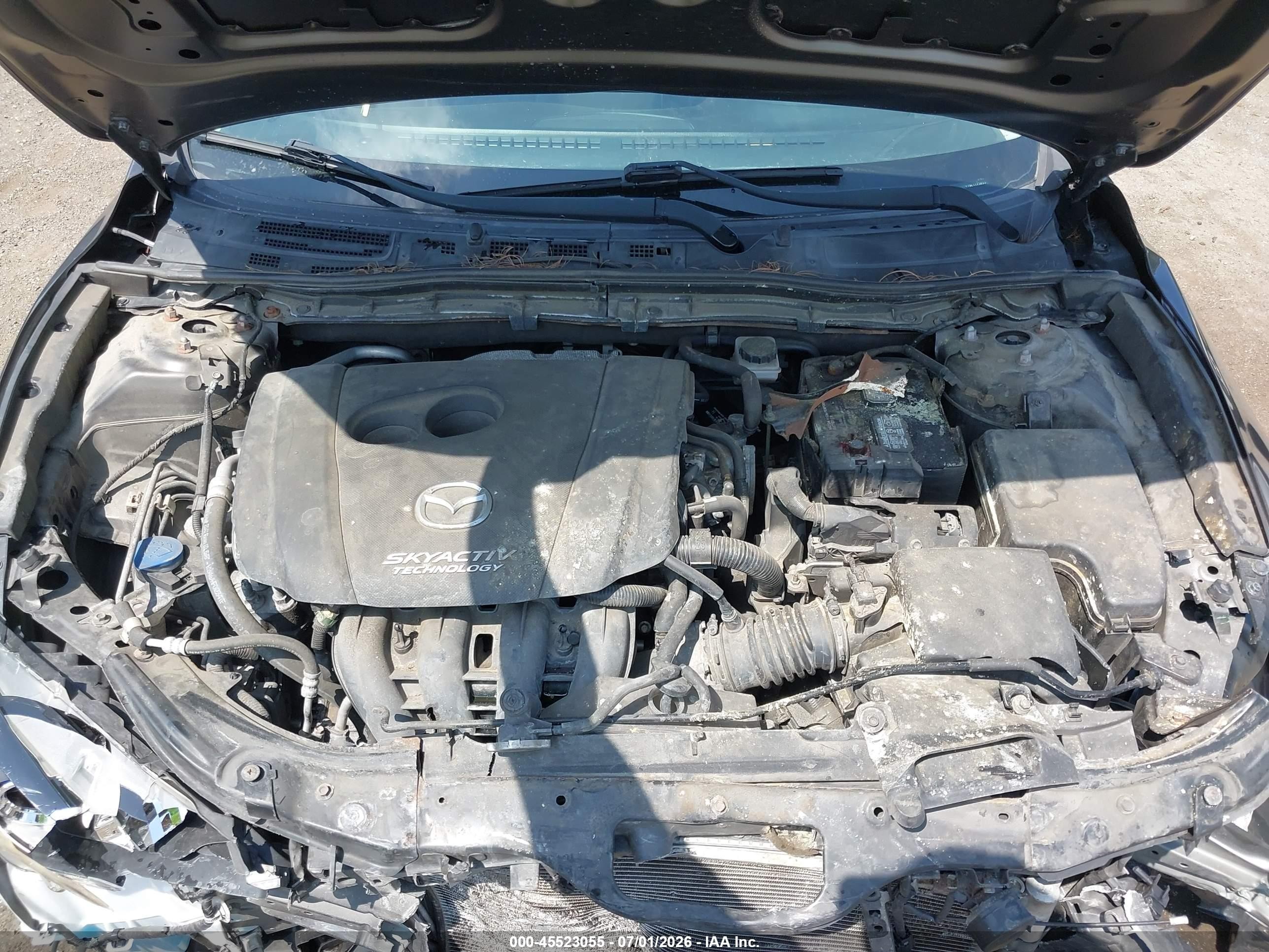 2014 Mazda Mazda3 I Touring Gray vin: JM1BM1V75E1115655
