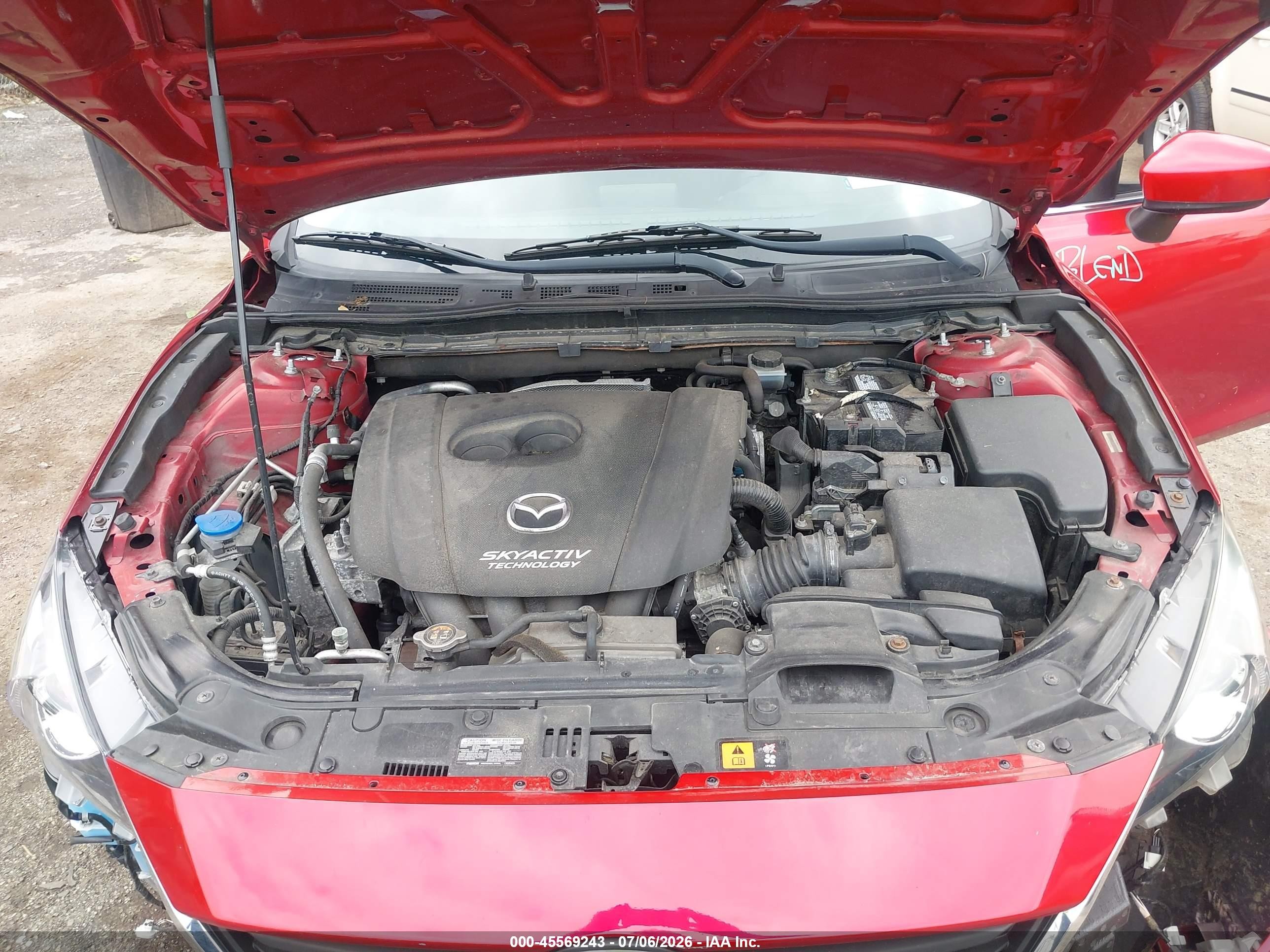 2014 Mazda Mazda3 I Touring Red vin: JM1BM1V75E1134822