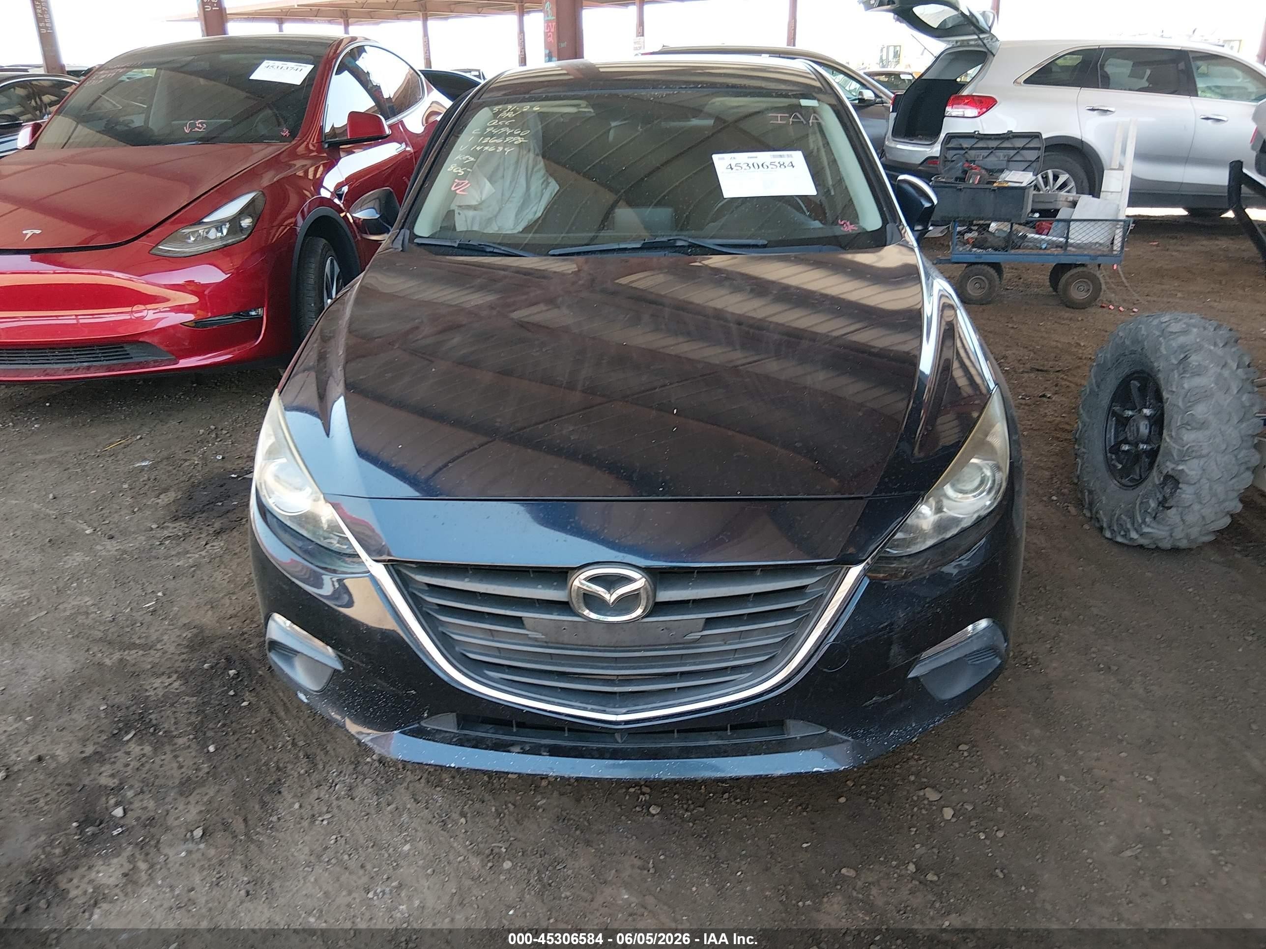 2014 Mazda Mazda3 I Touring Blue vin: JM1BM1V77E1147684
