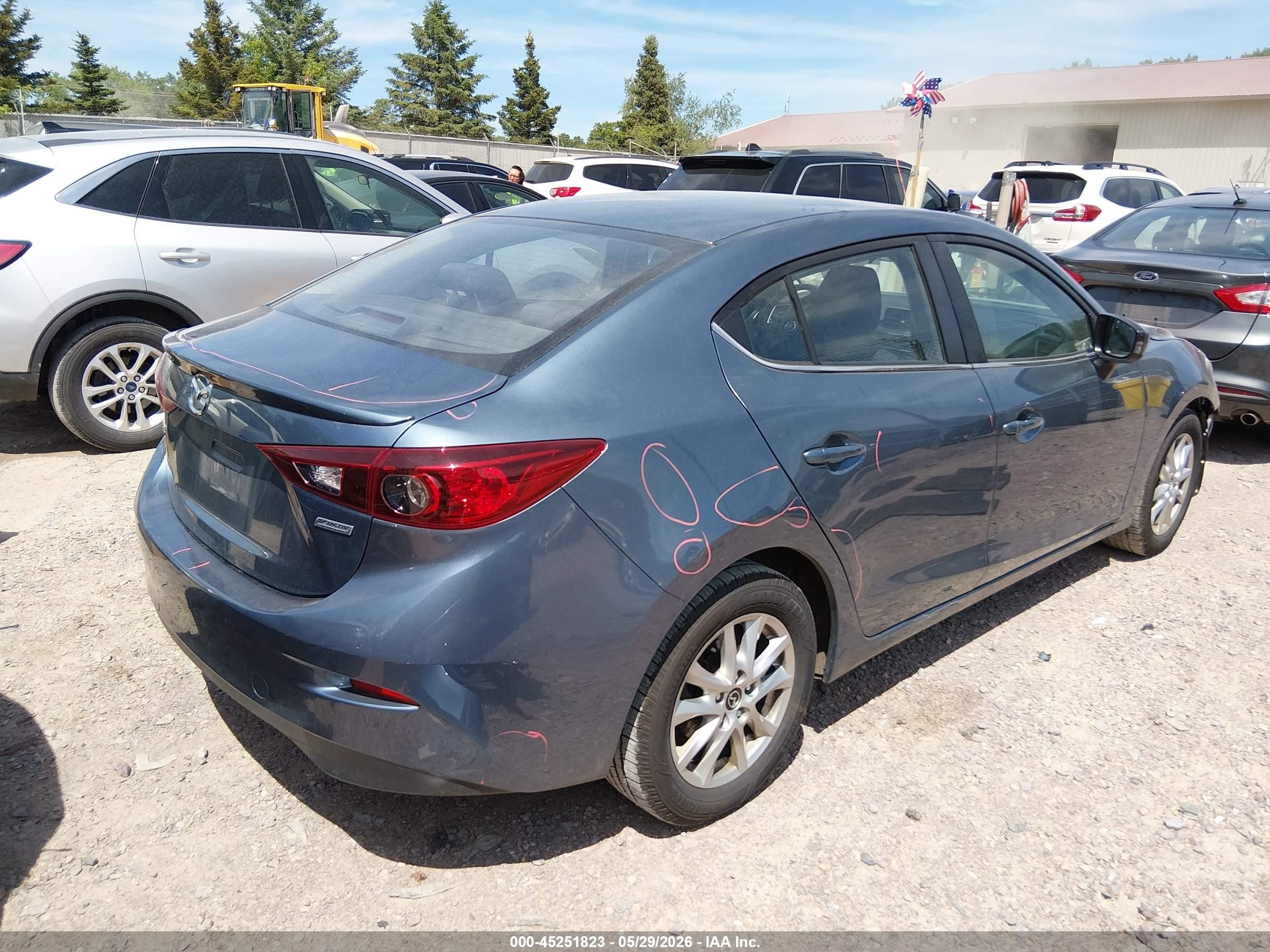 2014 Mazda Mazda3 I Touring Gray vin: JM1BM1V77E1173170