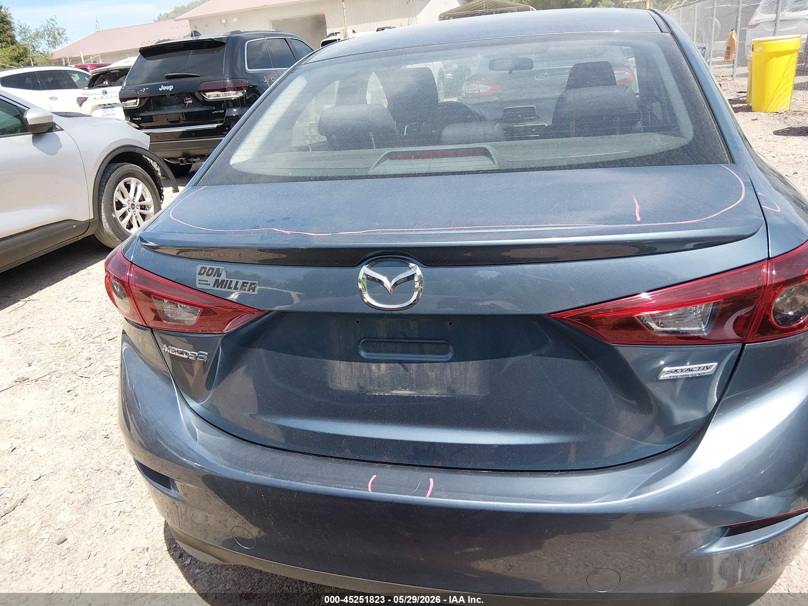 2014 Mazda Mazda3 I Touring Gray vin: JM1BM1V77E1173170