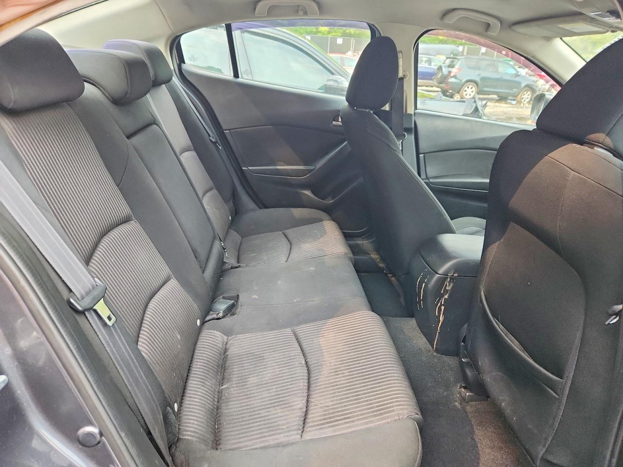 2014 Mazda 3 Touring Gray vin: JM1BM1V77E1184587