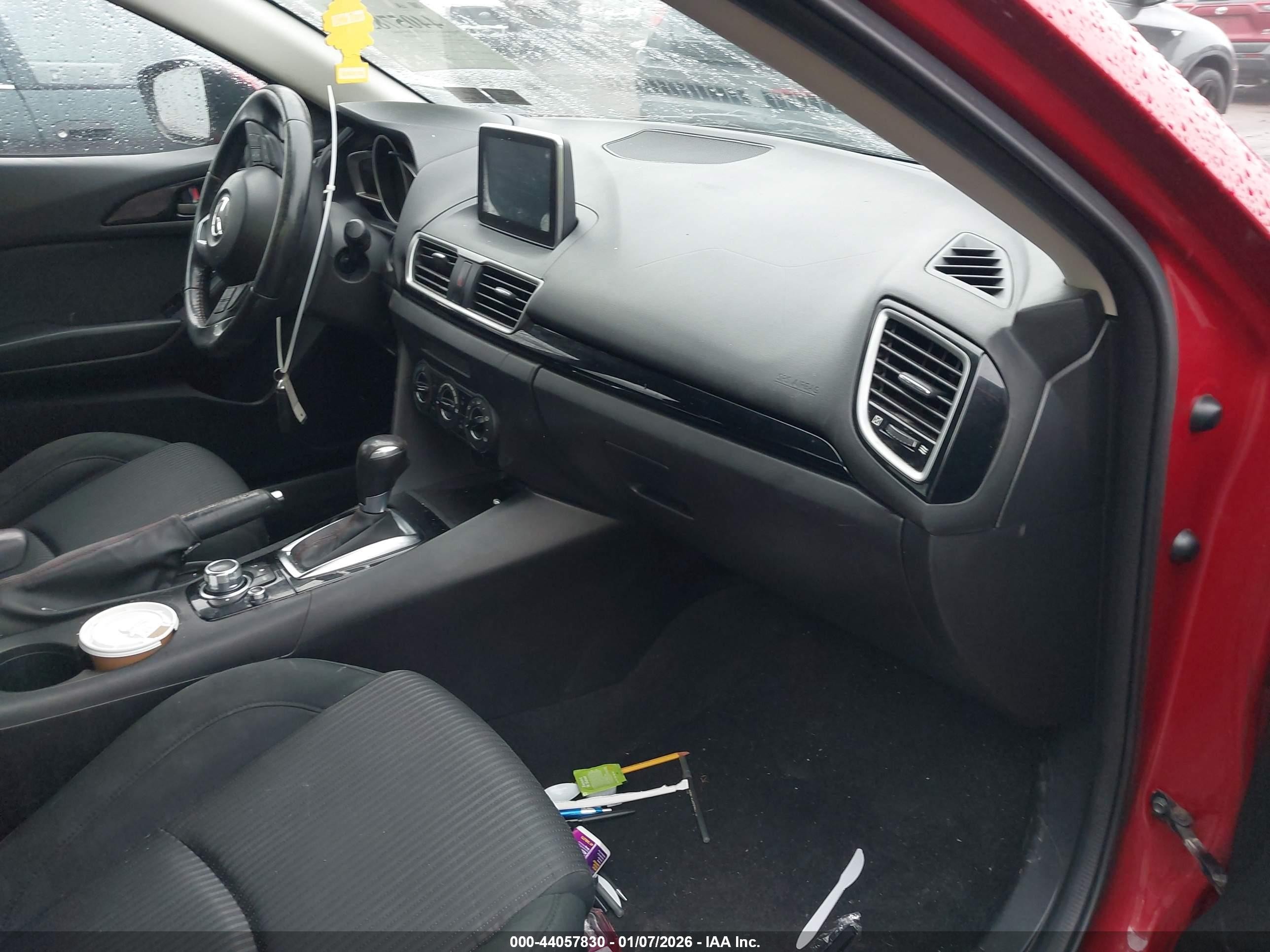 2015 Mazda Mazda3   Красный vin: JM1BM1V77F1220232