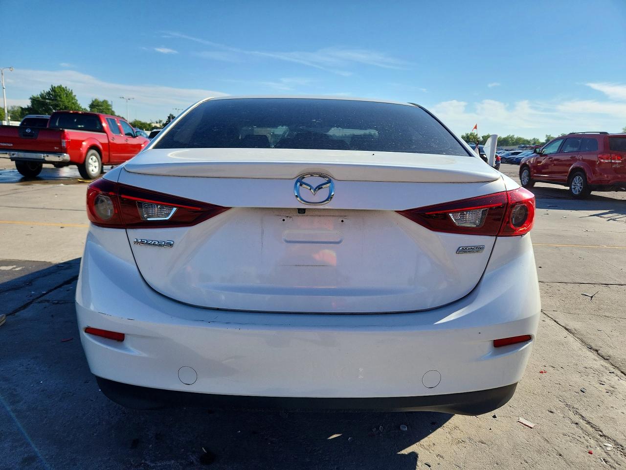 2015 Mazda 3 Touring White vin: JM1BM1V78F1267284