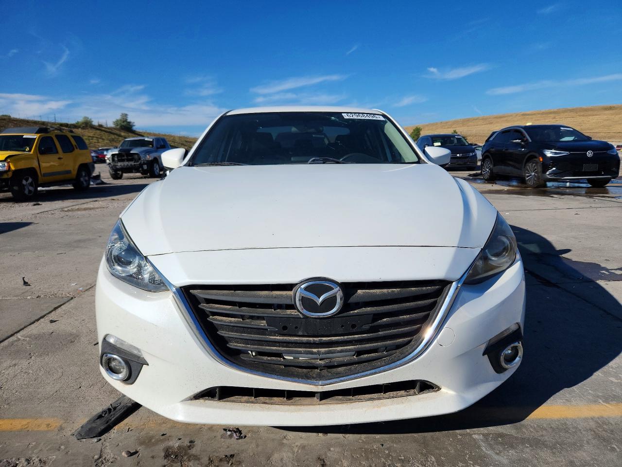 2015 Mazda 3 Touring White vin: JM1BM1V78F1267284