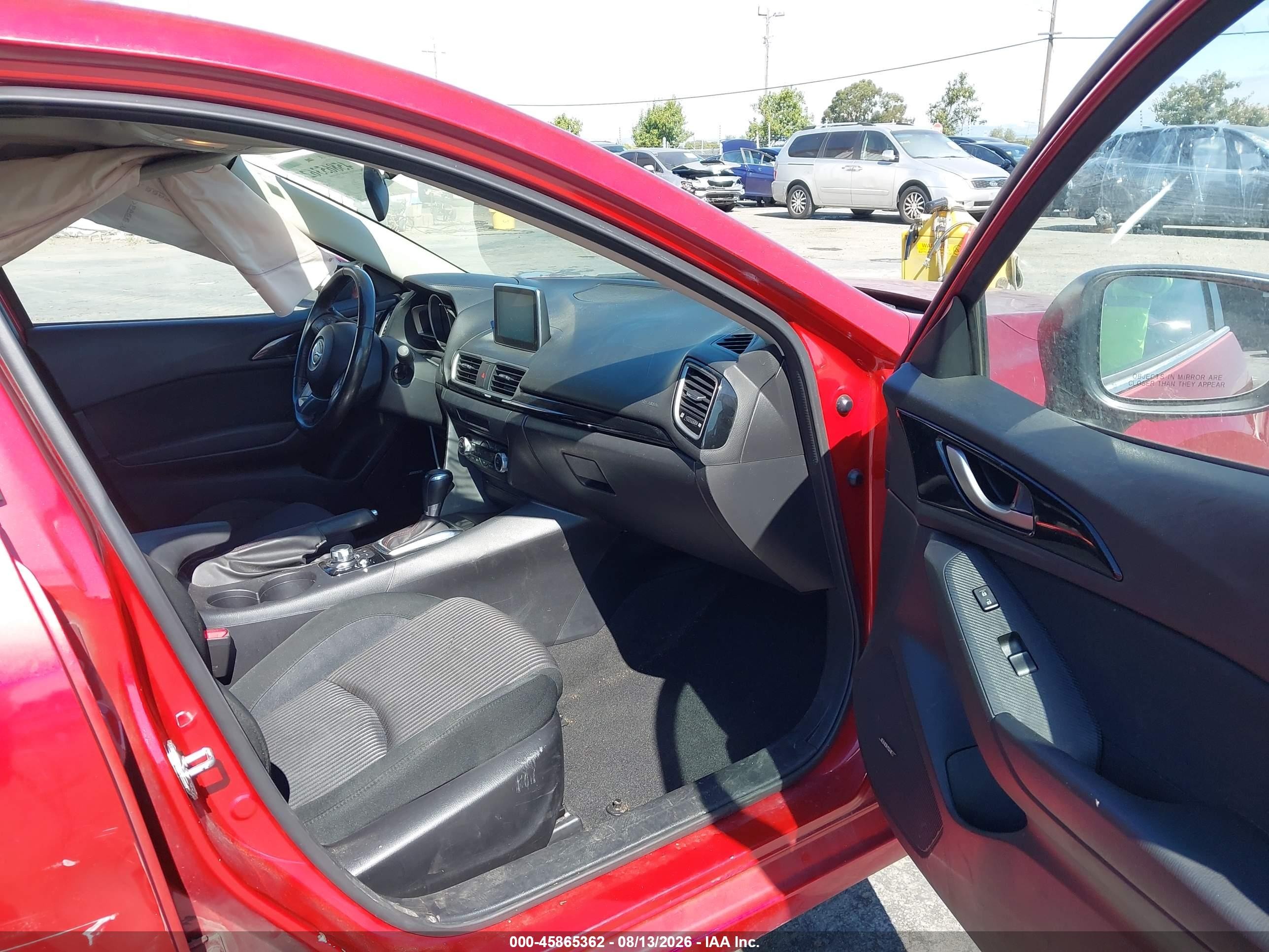 2015 Mazda Mazda3 I Touring Red vin: JM1BM1V79F1242278