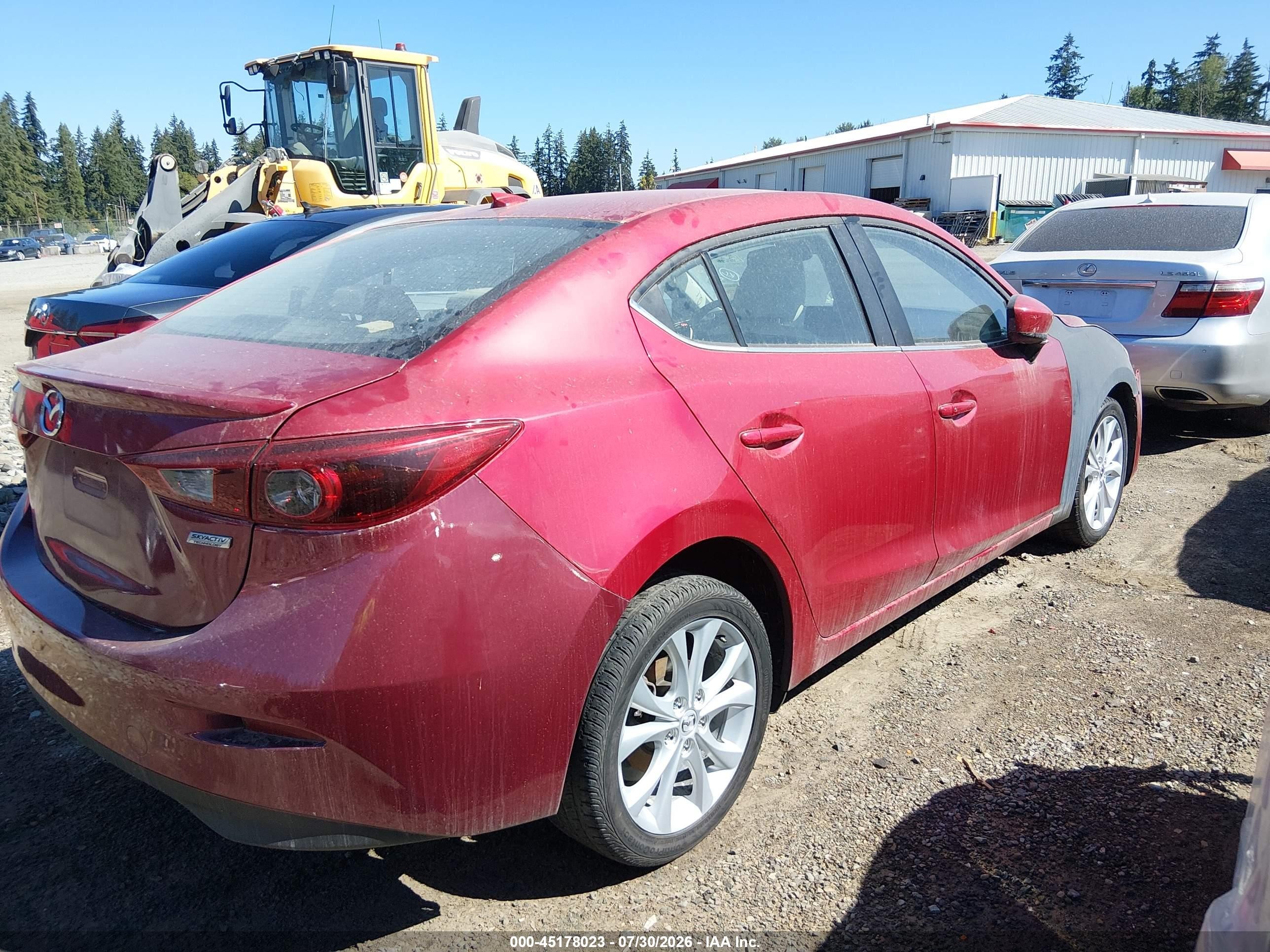 2014 Mazda Mazda3 S Grand Touring Red vin: JM1BM1W31E1170549