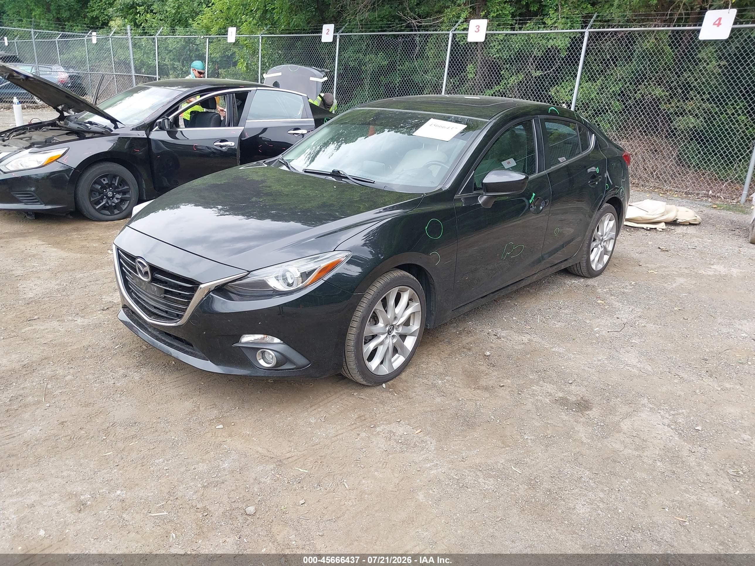 2014 Mazda Mazda3 S Grand Touring Black vin: JM1BM1W32E1193631
