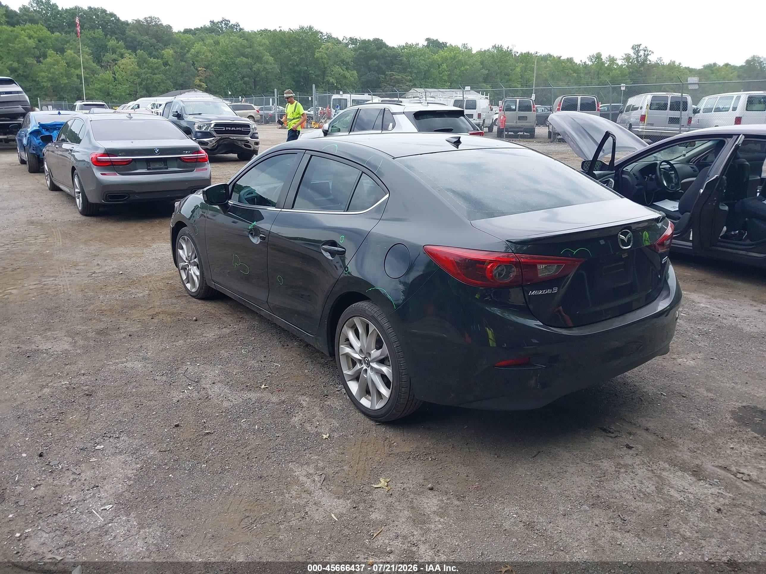 2014 Mazda Mazda3 S Grand Touring Black vin: JM1BM1W32E1193631