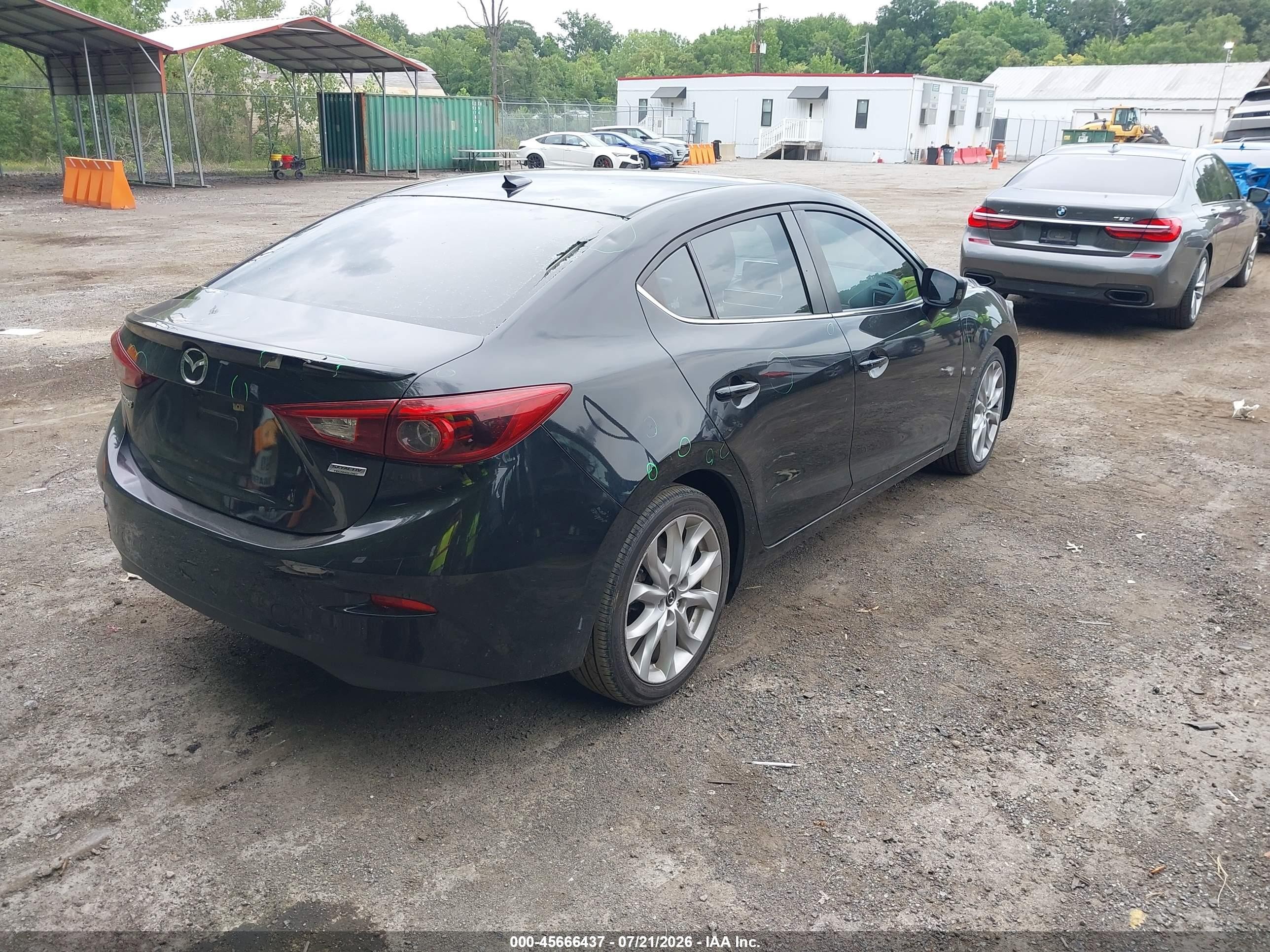 2014 Mazda Mazda3 S Grand Touring Black vin: JM1BM1W32E1193631