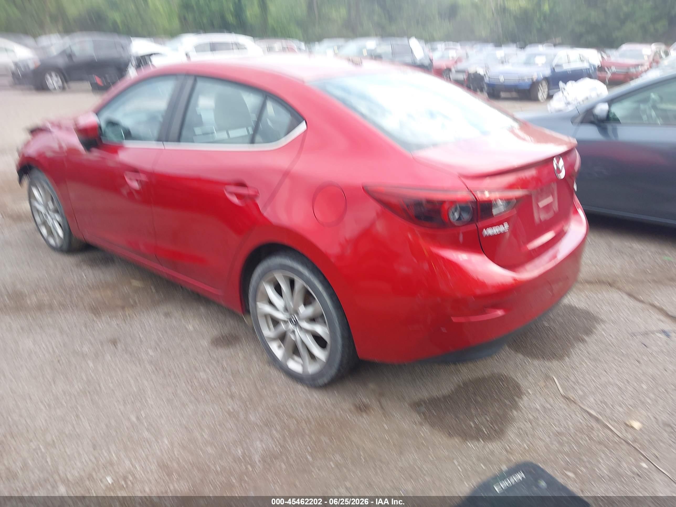 2015 Mazda Mazda3 S Grand Touring Red vin: JM1BM1W32F1230551