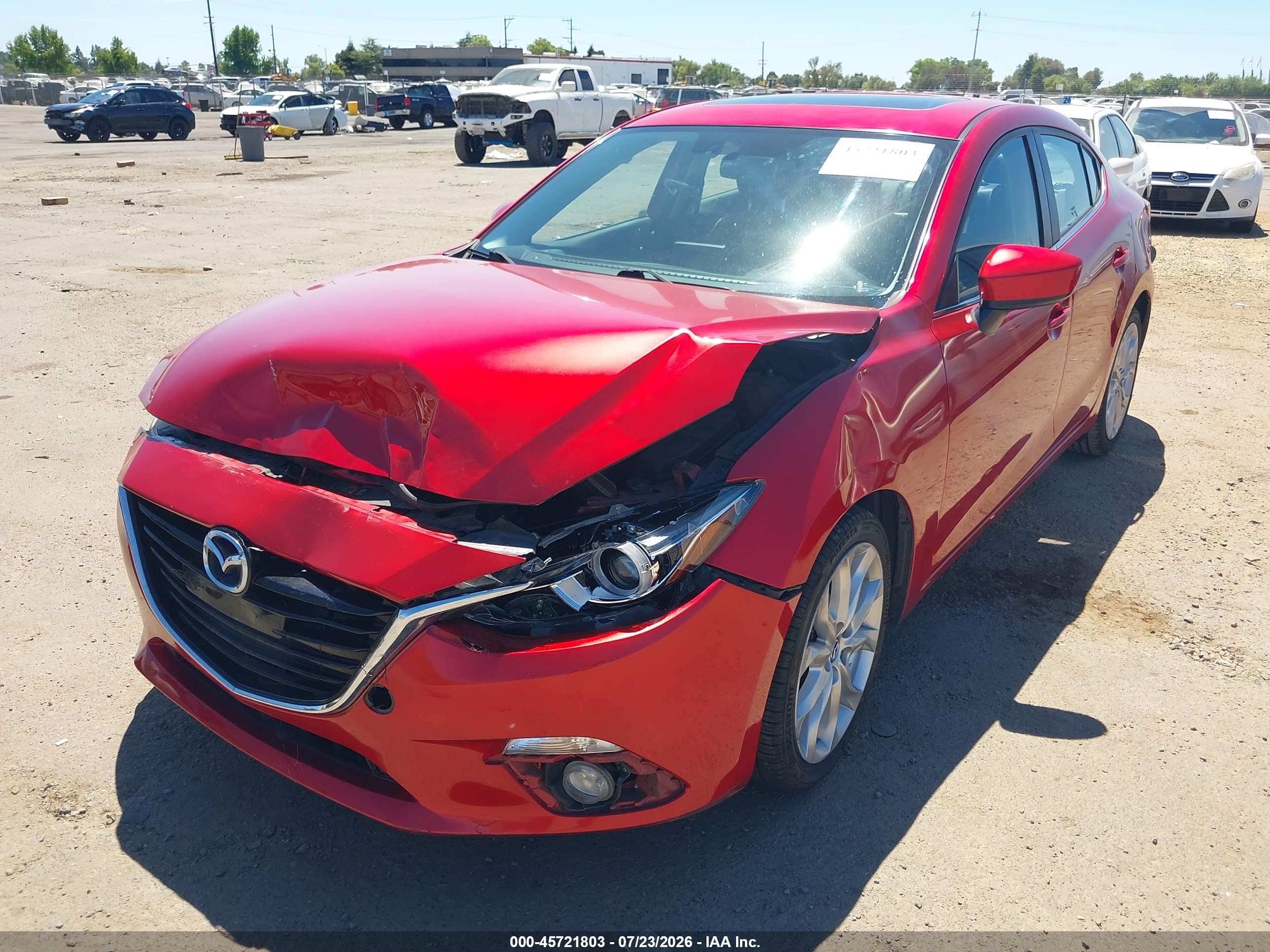 2014 Mazda Mazda3 S Grand Touring Red vin: JM1BM1W33E1128660