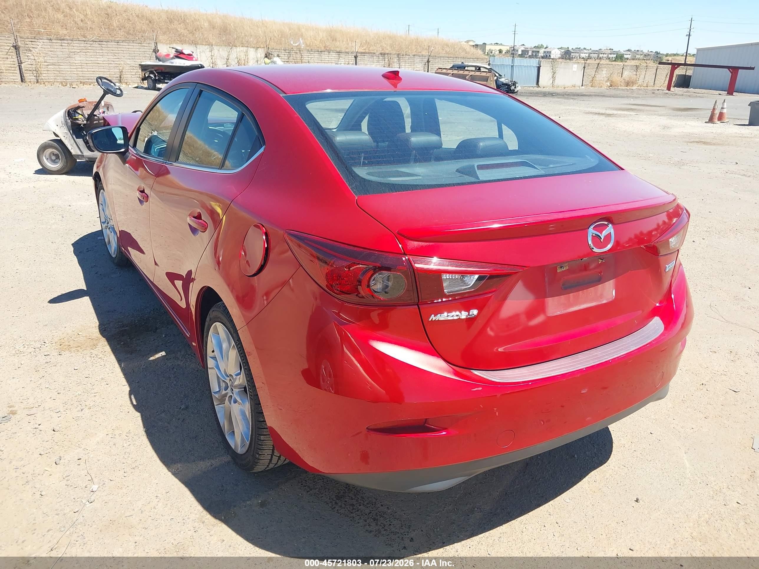 2014 Mazda Mazda3 S Grand Touring Red vin: JM1BM1W33E1128660