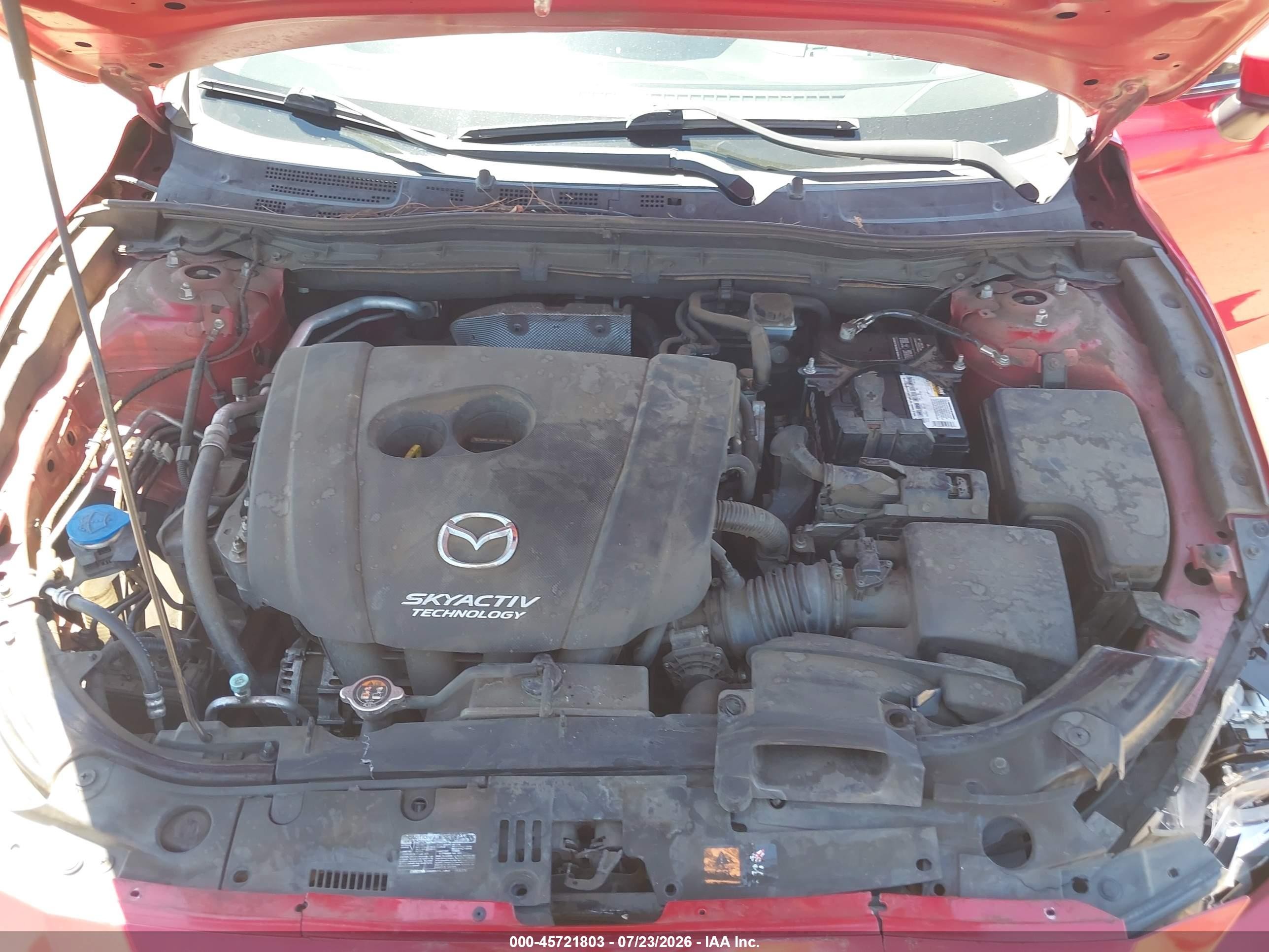 2014 Mazda Mazda3 S Grand Touring Red vin: JM1BM1W33E1128660