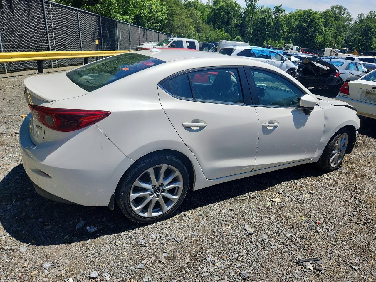 2014 Mazda 3 Grand Touring White vin: JM1BM1W33E1144874