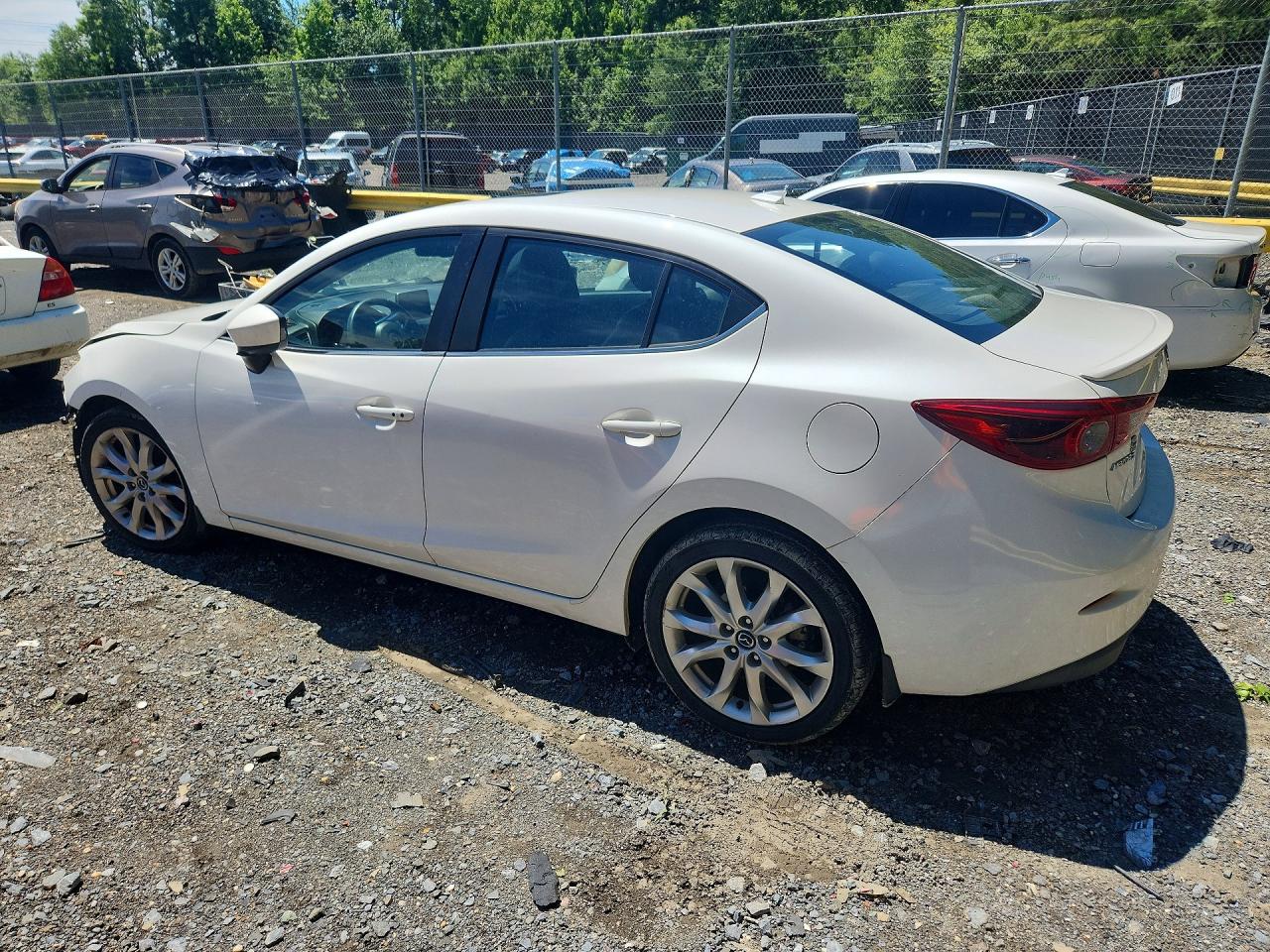 2014 Mazda 3 Grand Touring White vin: JM1BM1W33E1144874