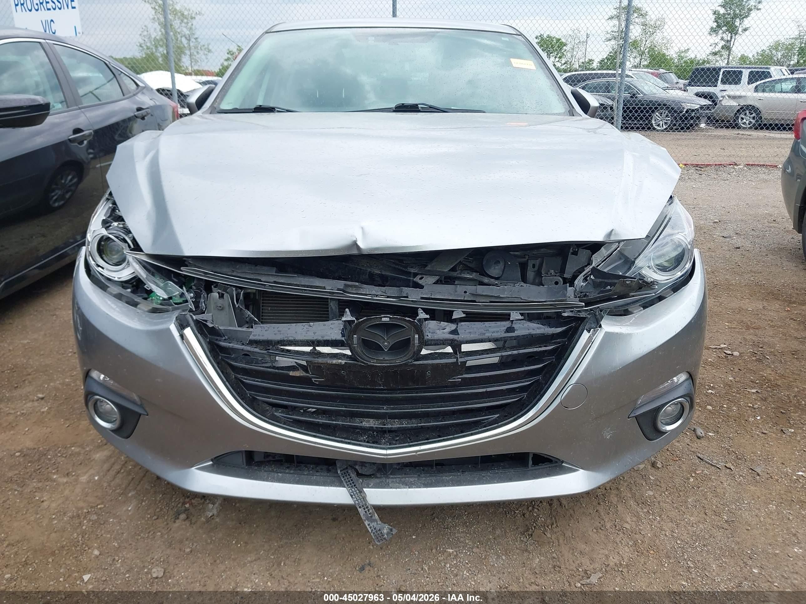 2014 Mazda Mazda3 S Grand Touring Серебряный vin: JM1BM1W33E1148911