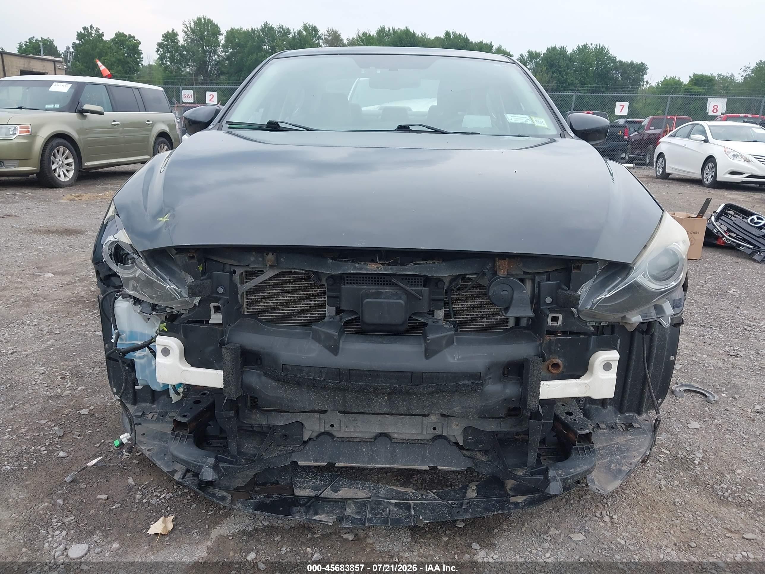 2014 Mazda Mazda3 S Grand Touring Черный vin: JM1BM1W34E1106568