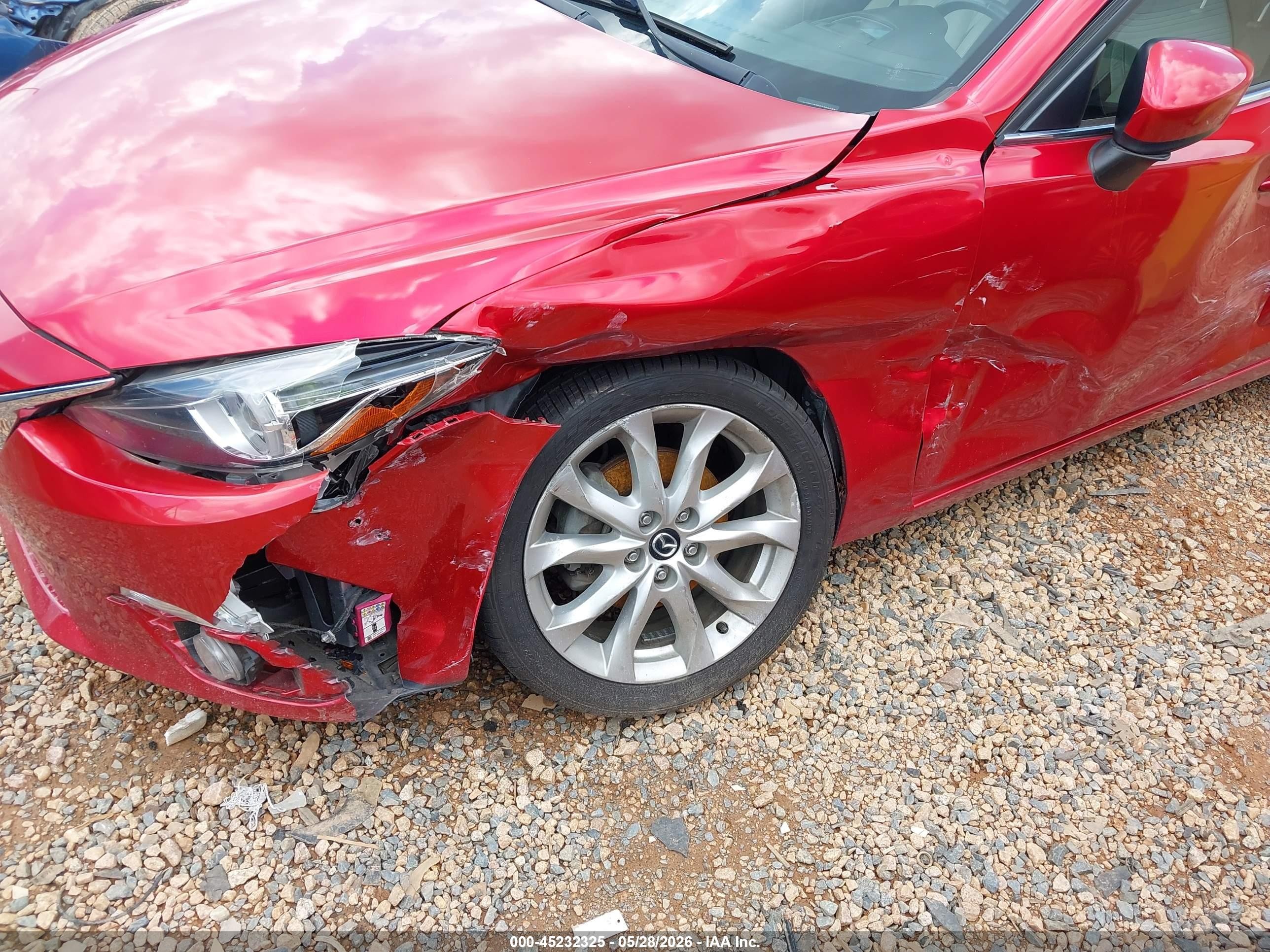 2014 Mazda Mazda3 S Grand Touring Красный vin: JM1BM1W35E1106658