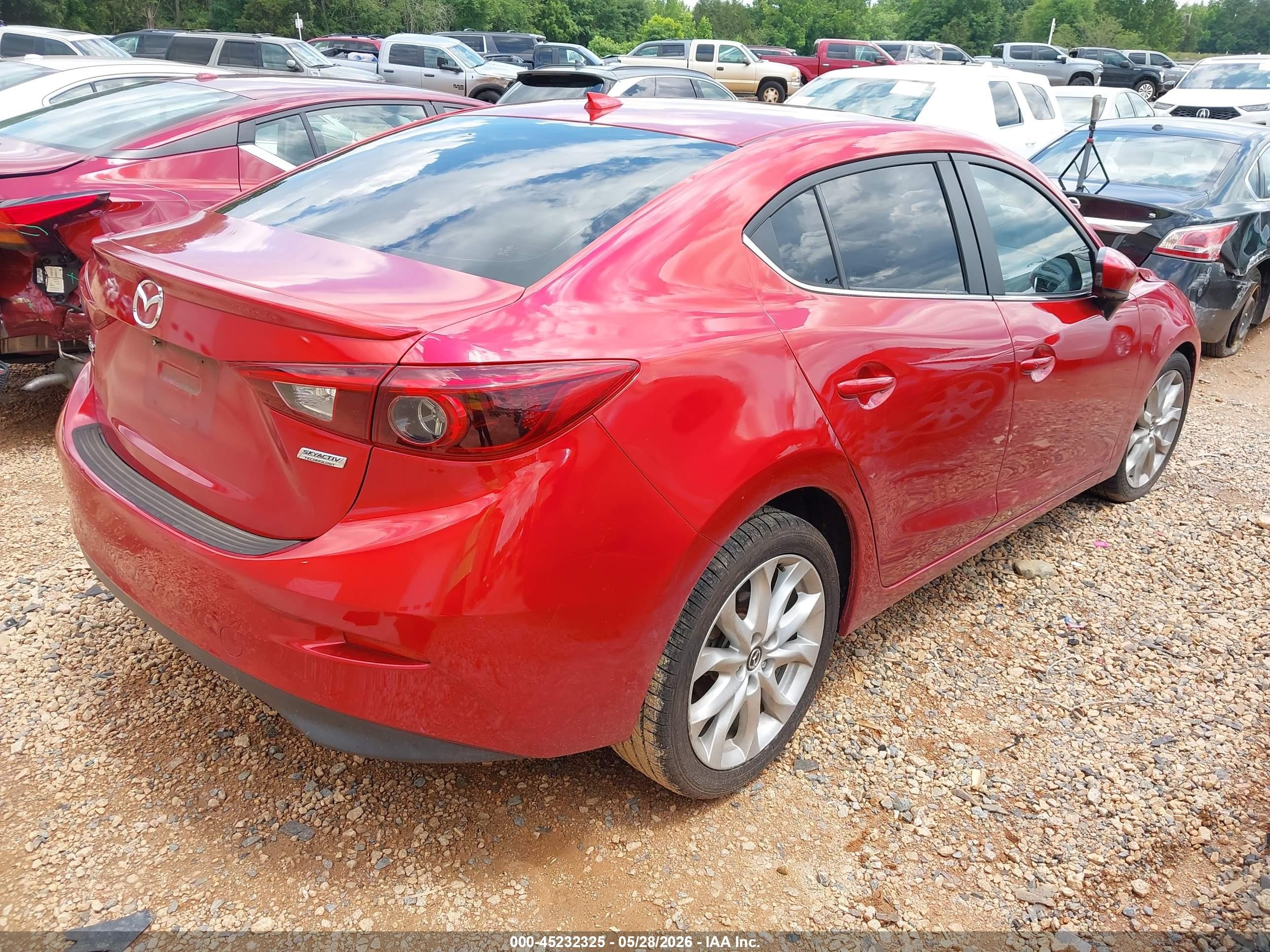 2014 Mazda Mazda3 S Grand Touring Красный vin: JM1BM1W35E1106658