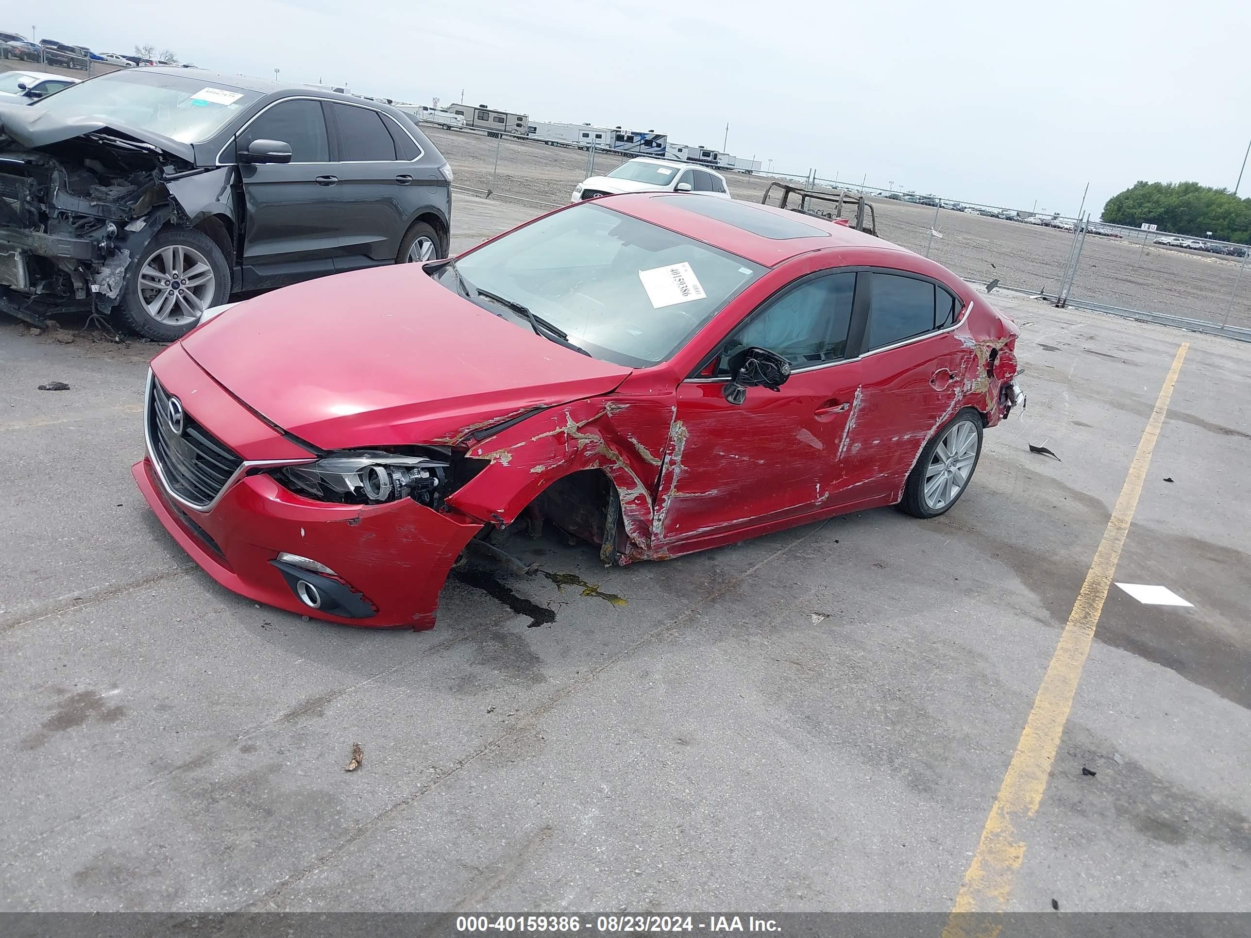 2014 Mazda Mazda3 S Grand Touring Красный vin: JM1BM1W38E1175411