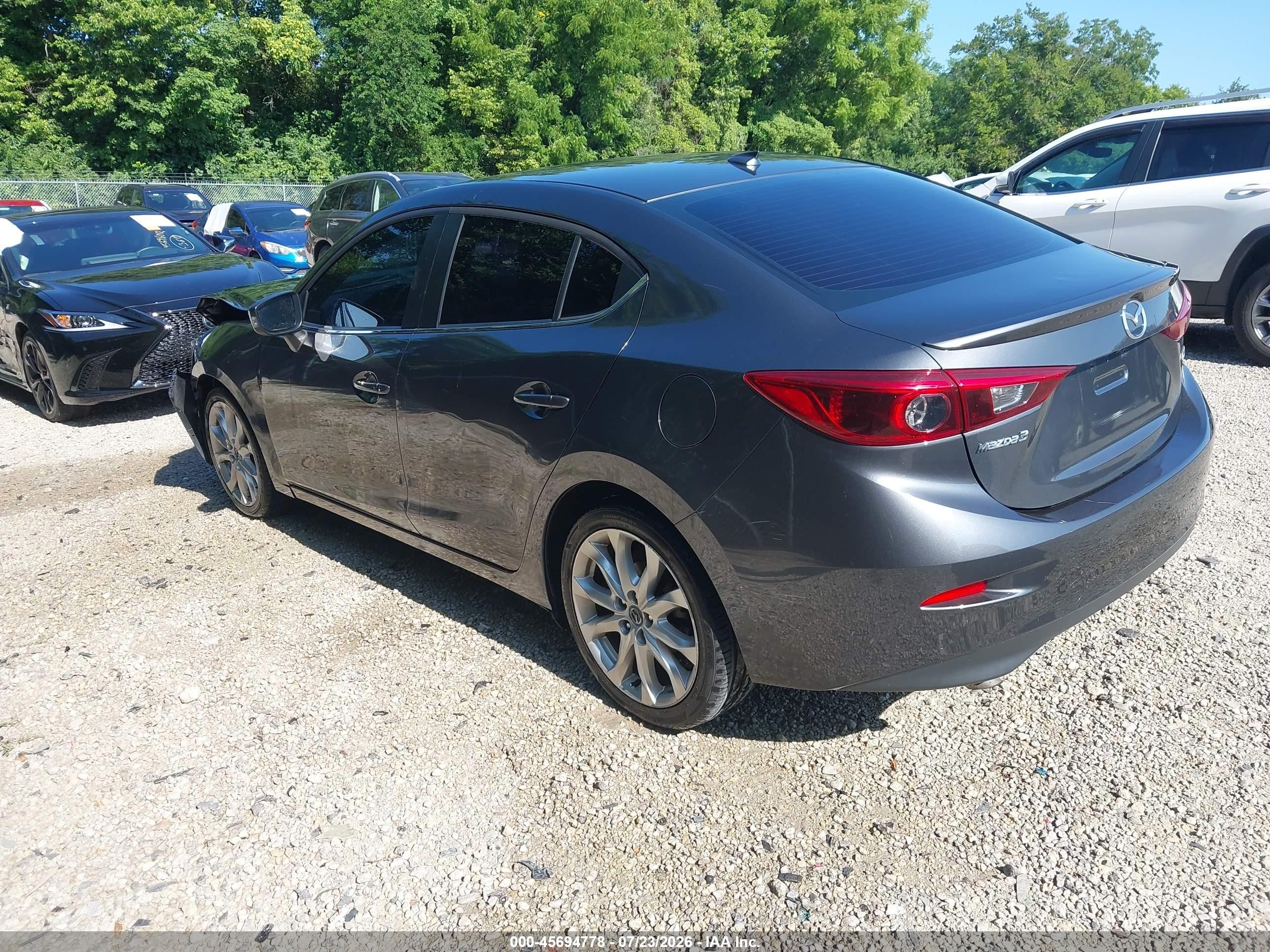 2015 Mazda Mazda3 S Grand Touring Черный vin: JM1BM1W38F1222390