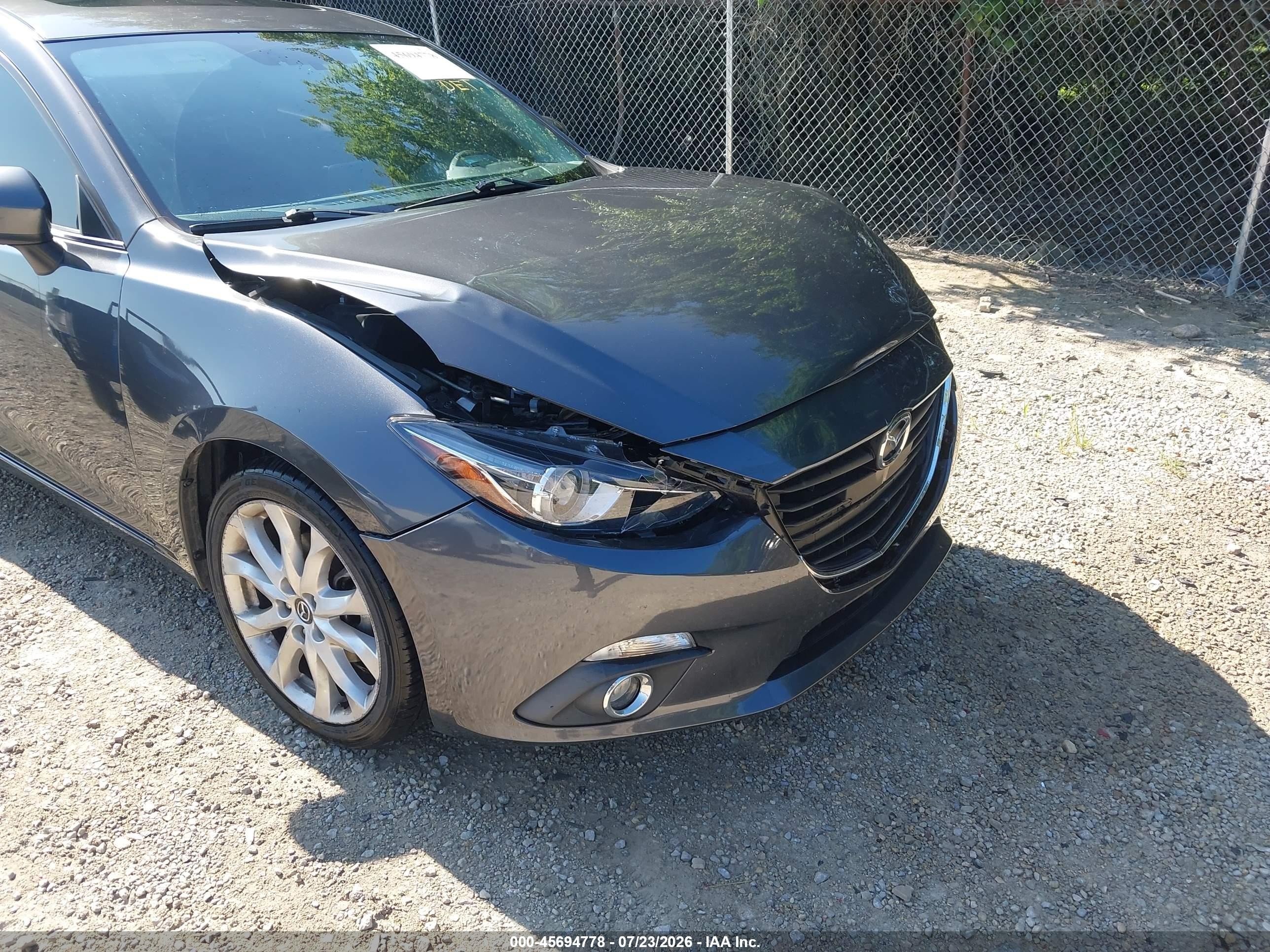 2015 Mazda Mazda3 S Grand Touring Черный vin: JM1BM1W38F1222390