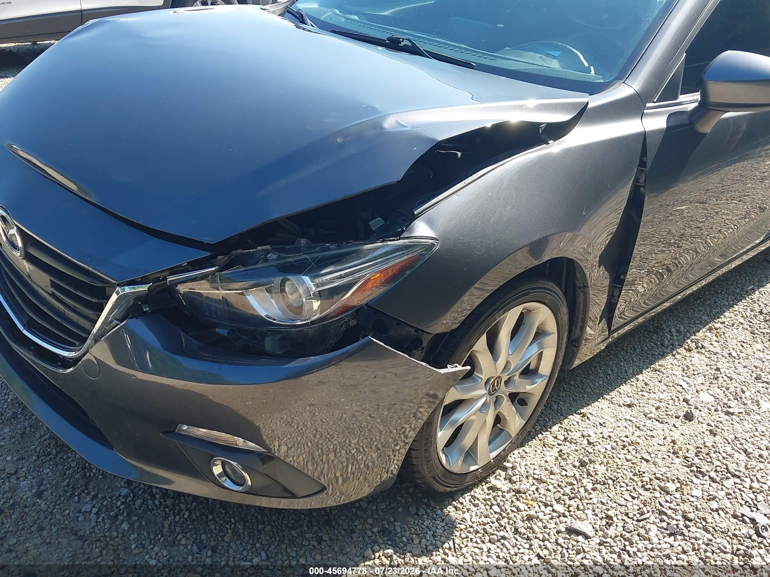 2015 Mazda Mazda3 S Grand Touring Черный vin: JM1BM1W38F1222390