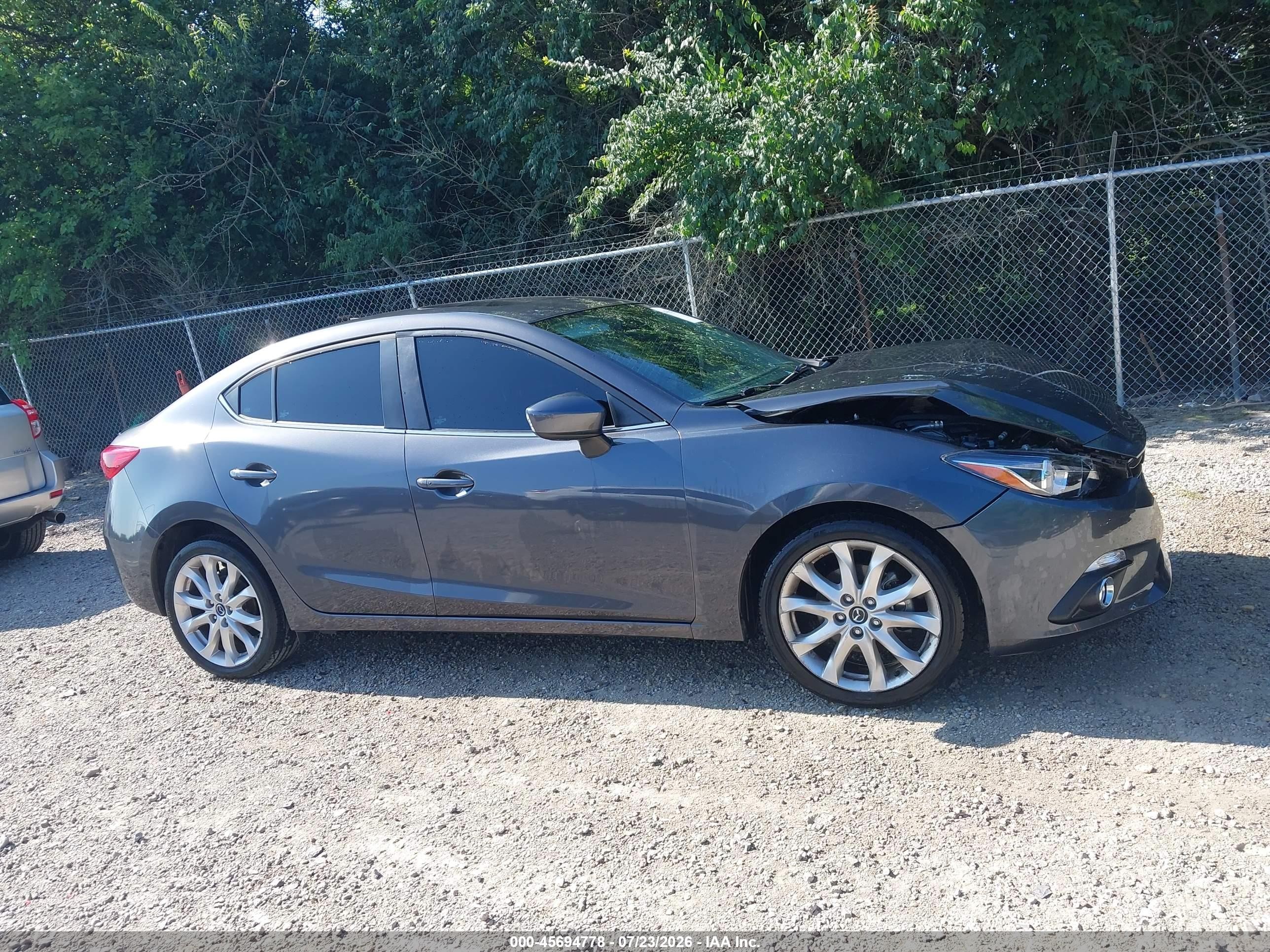 2015 Mazda Mazda3 S Grand Touring Черный vin: JM1BM1W38F1222390