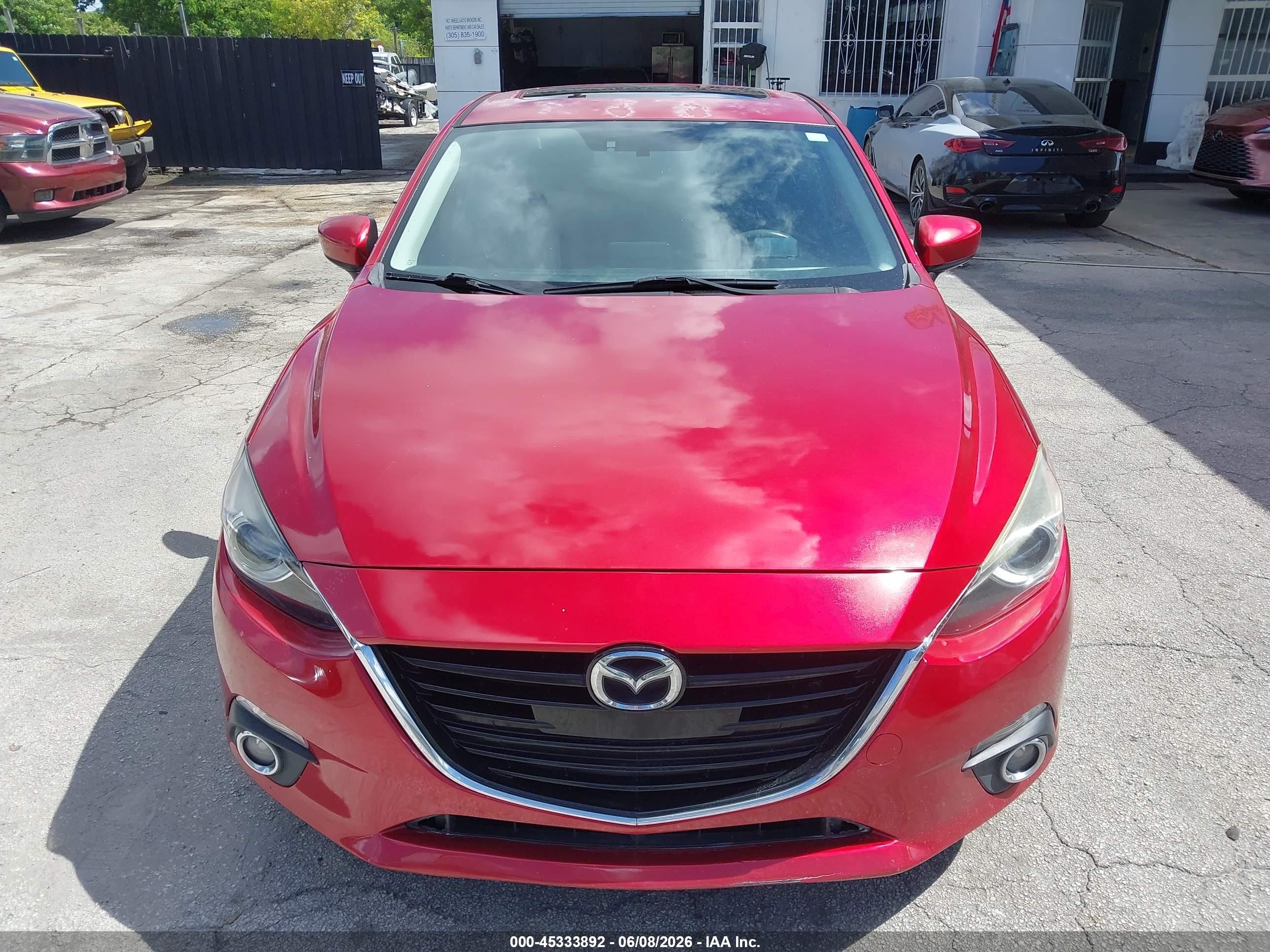 2015 Mazda Mazda3 S Grand Touring Красный vin: JM1BM1W38F1268088