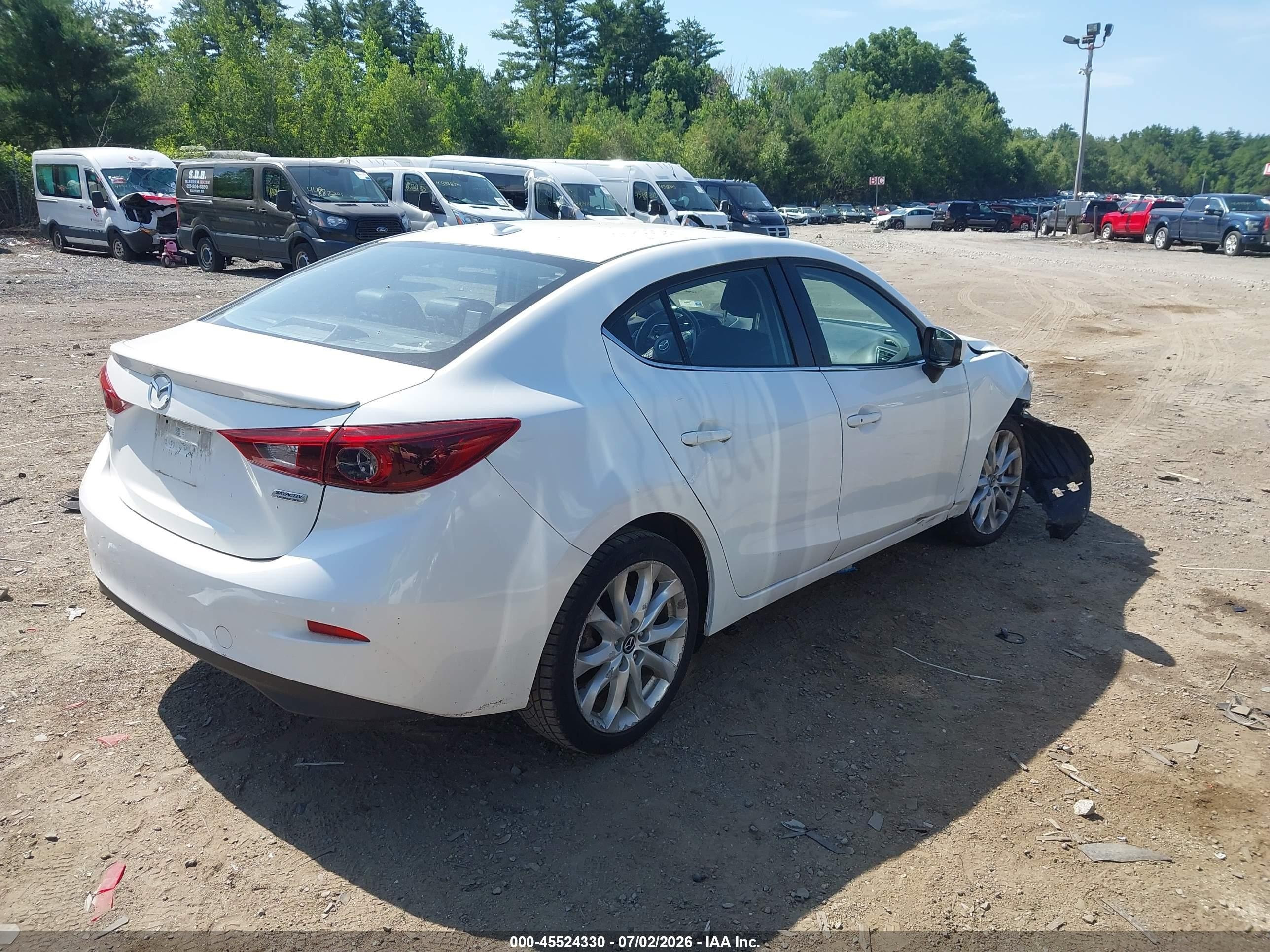 2014 Mazda Mazda3 S Grand Touring White vin: JM1BM1W39E1144572