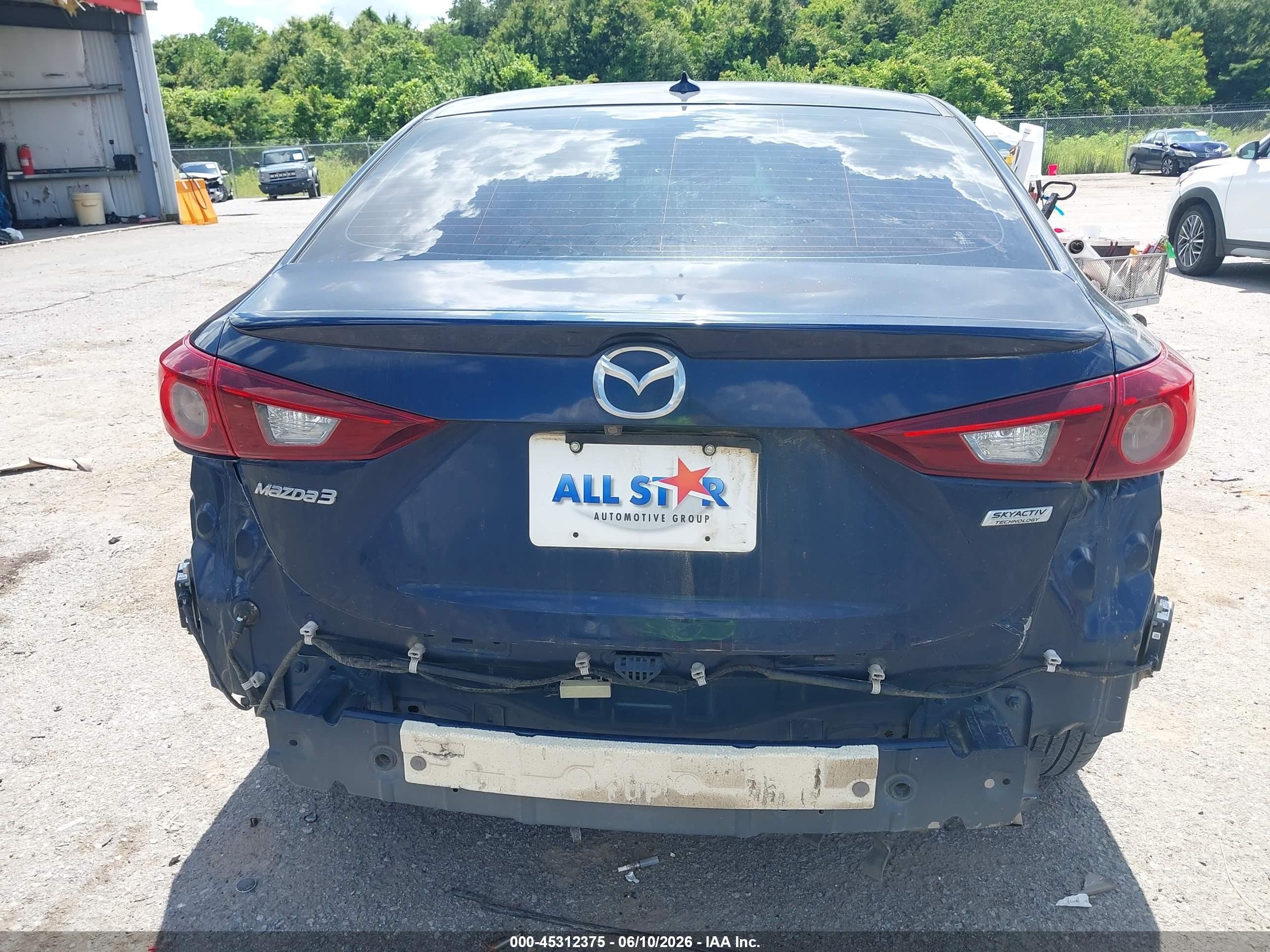 2014 Mazda Mazda3 I Grand Touring Синий vin: JM1BM1W70E1160517