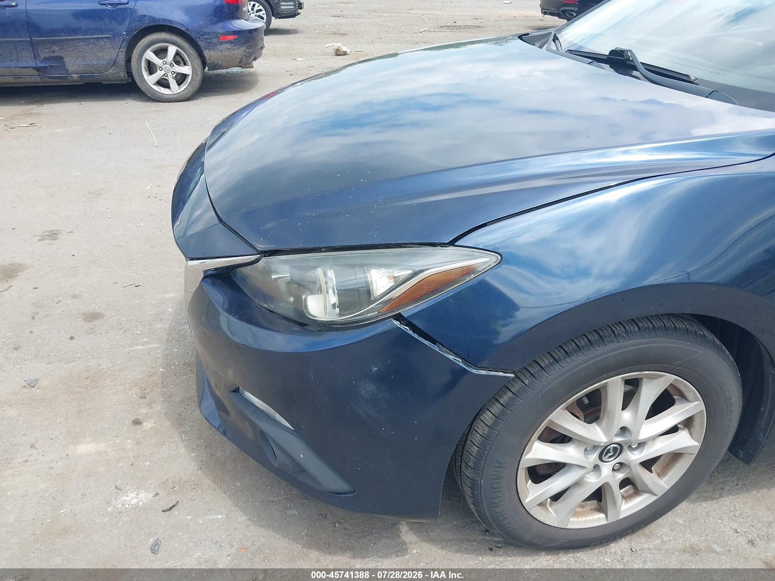 2014 Mazda Mazda3 I Grand Touring Blue vin: JM1BM1W72E1121931