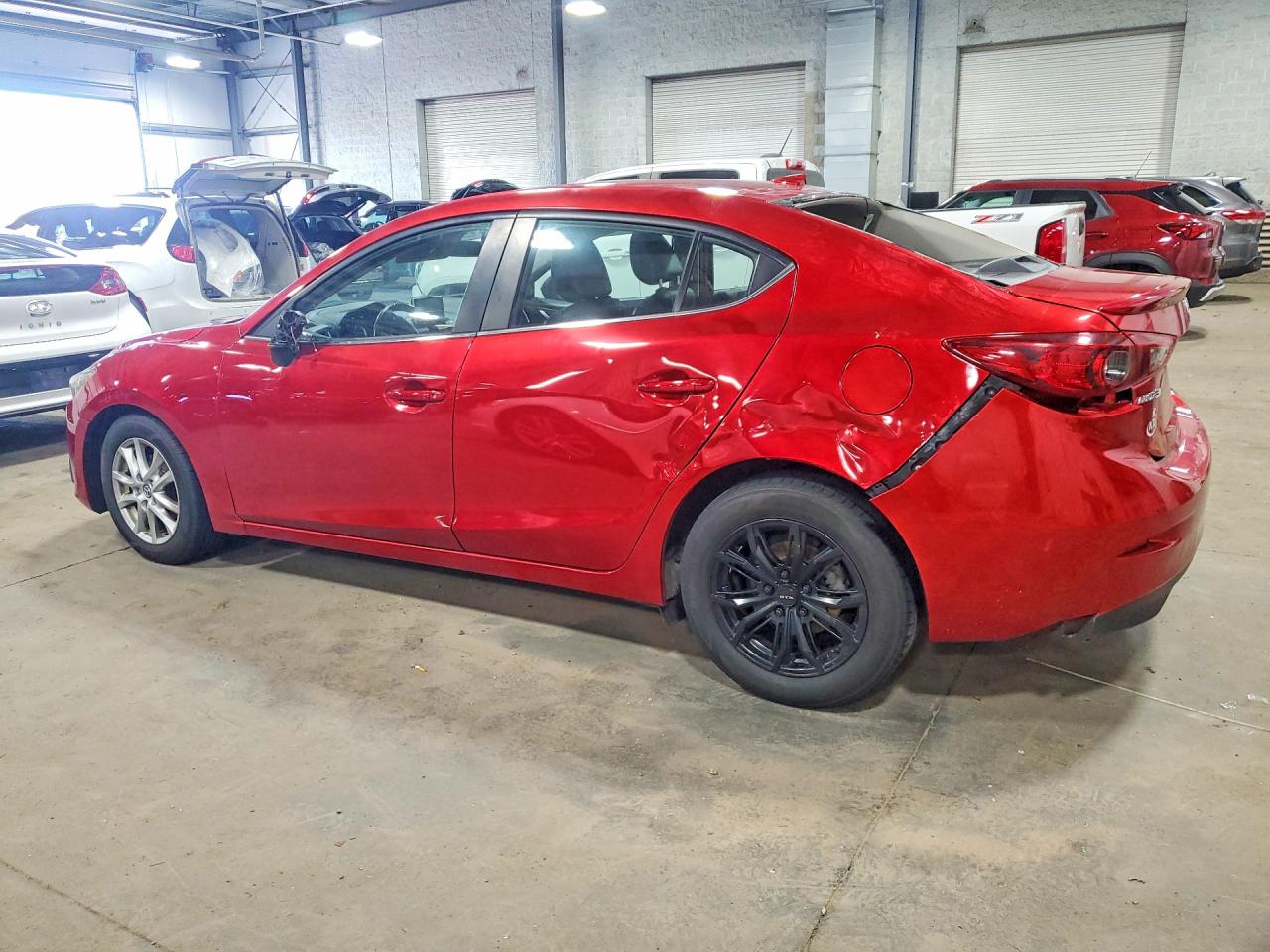 2014 Mazda 3 Grand Touring Red vin: JM1BM1W73E1216739